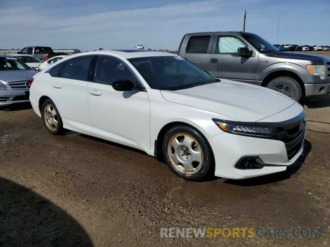 4 Photograph of a damaged car 1HGCV1F39MA801307 HONDA ACCORD 2021
