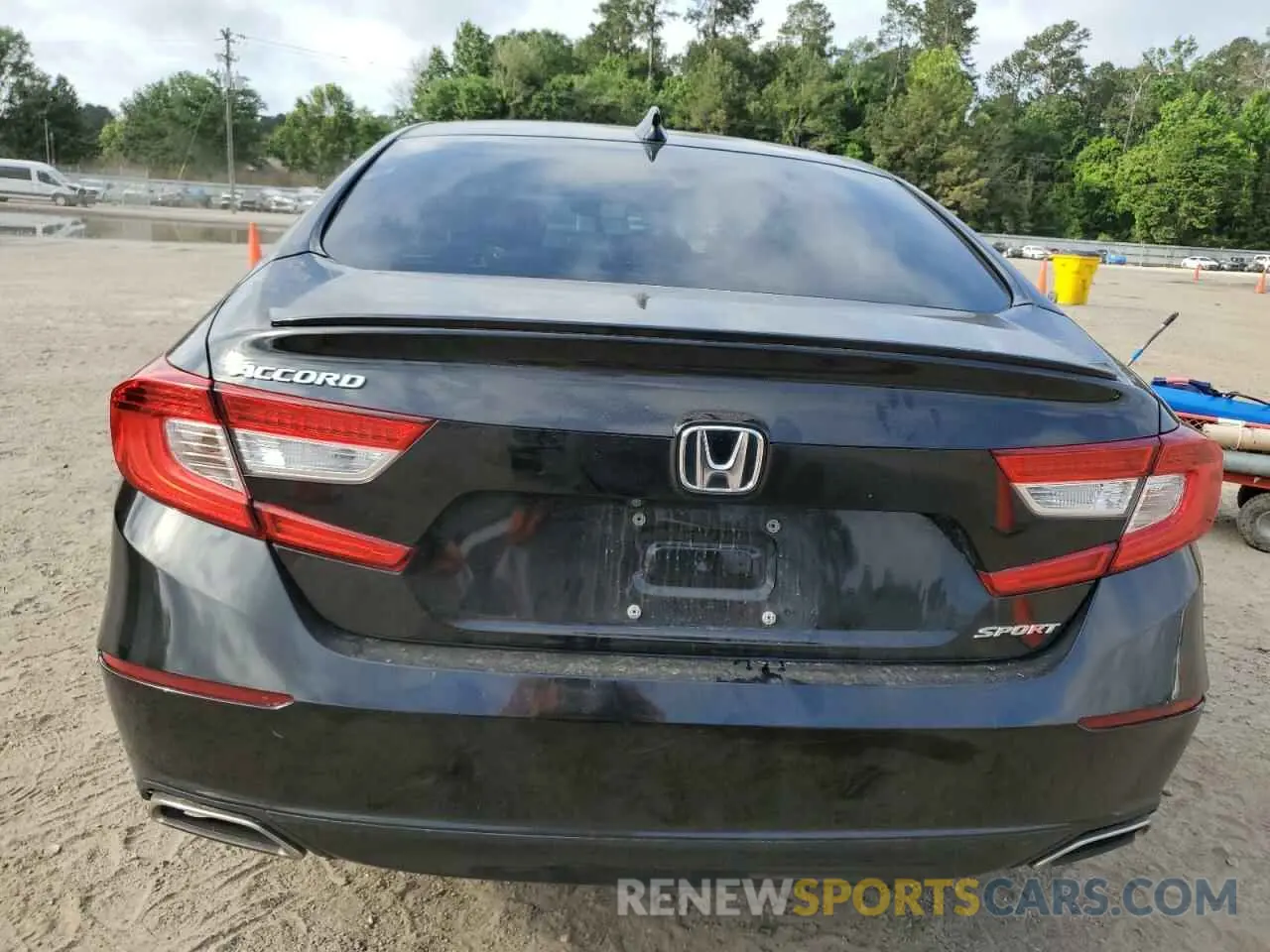 6 Photograph of a damaged car 1HGCV1F3XMA030243 HONDA ACCORD 2021