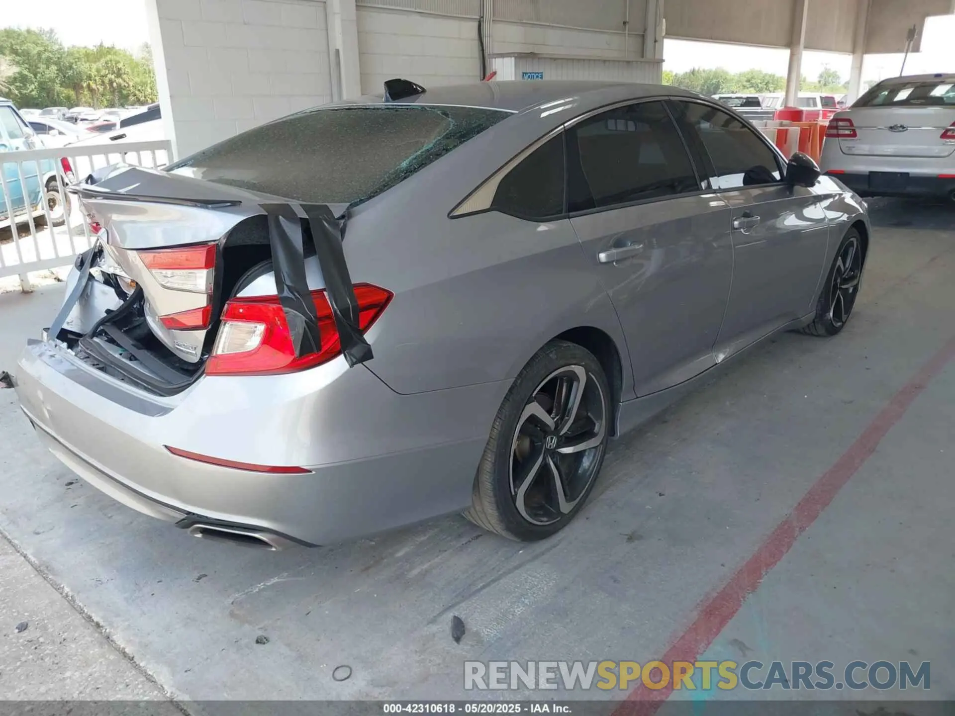 4 Photograph of a damaged car 1HGCV1F40MA068265 HONDA ACCORD 2021