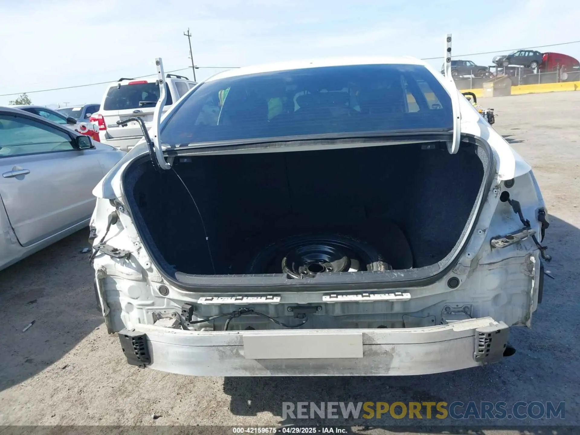 17 Photograph of a damaged car 1HGCV1F41MA009581 HONDA ACCORD 2021
