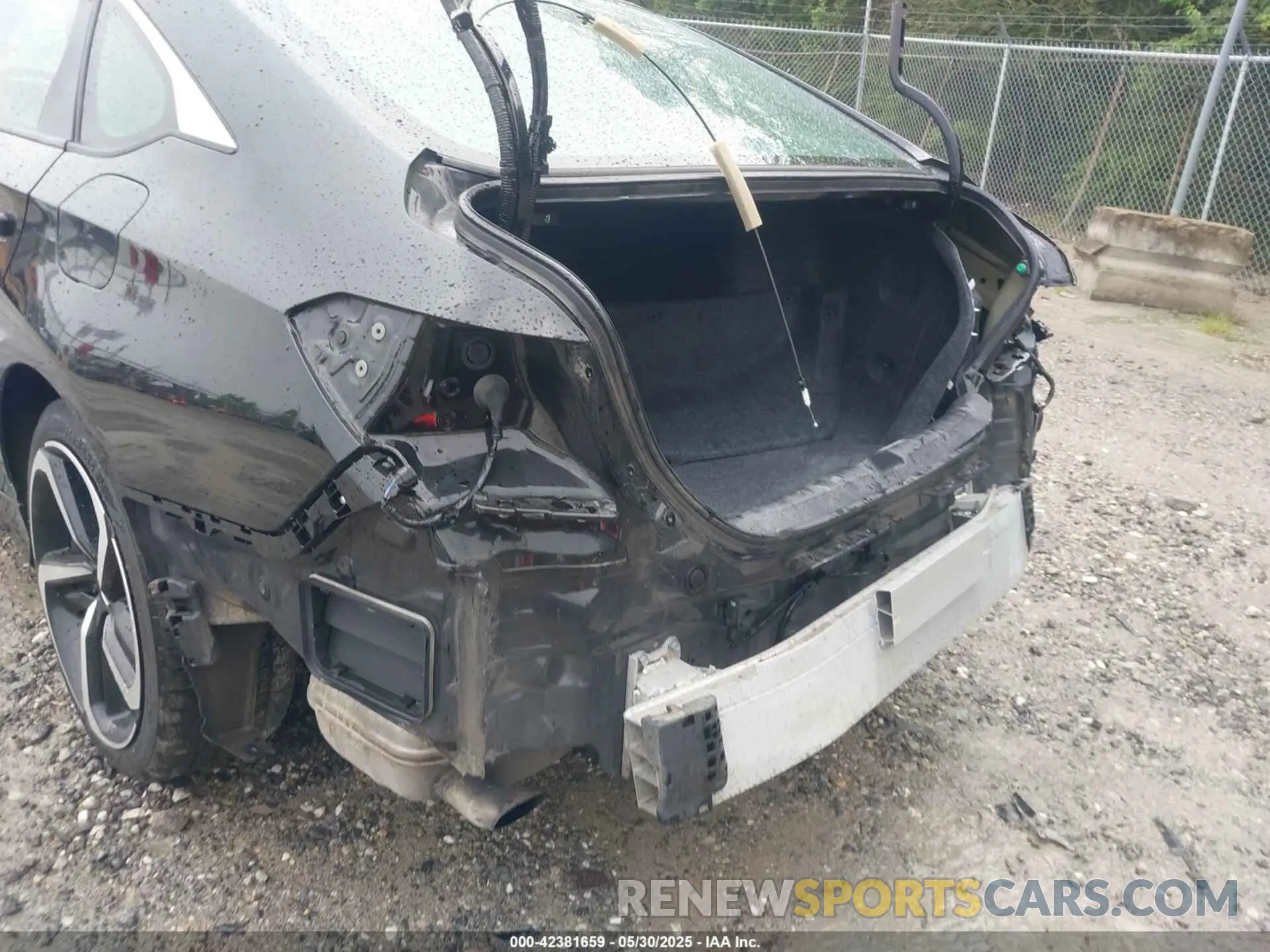6 Photograph of a damaged car 1HGCV1F41MA024484 HONDA ACCORD 2021