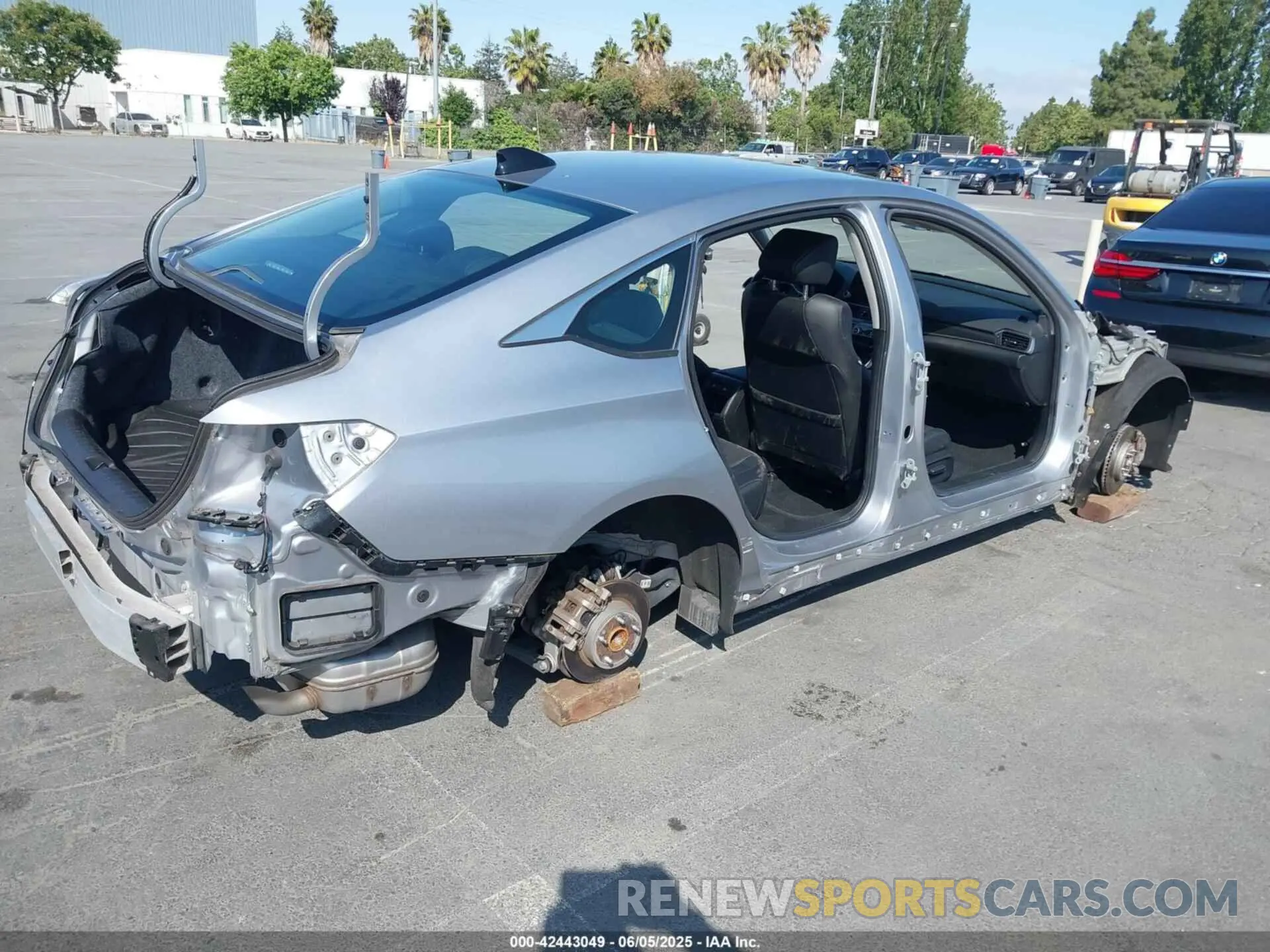 4 Photograph of a damaged car 1HGCV1F41MA091702 HONDA ACCORD 2021