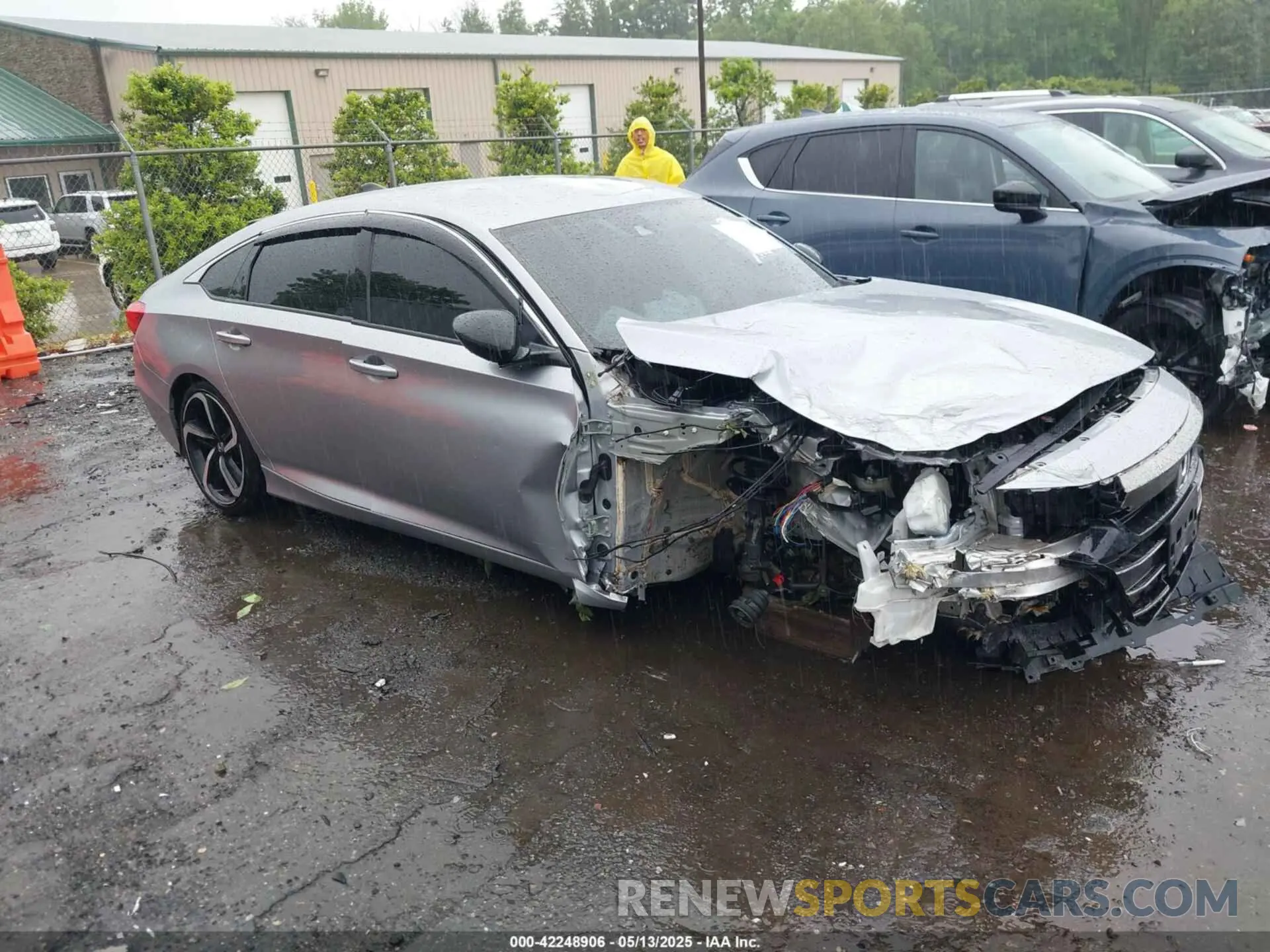 1 Photograph of a damaged car 1HGCV1F41MA095331 HONDA ACCORD 2021