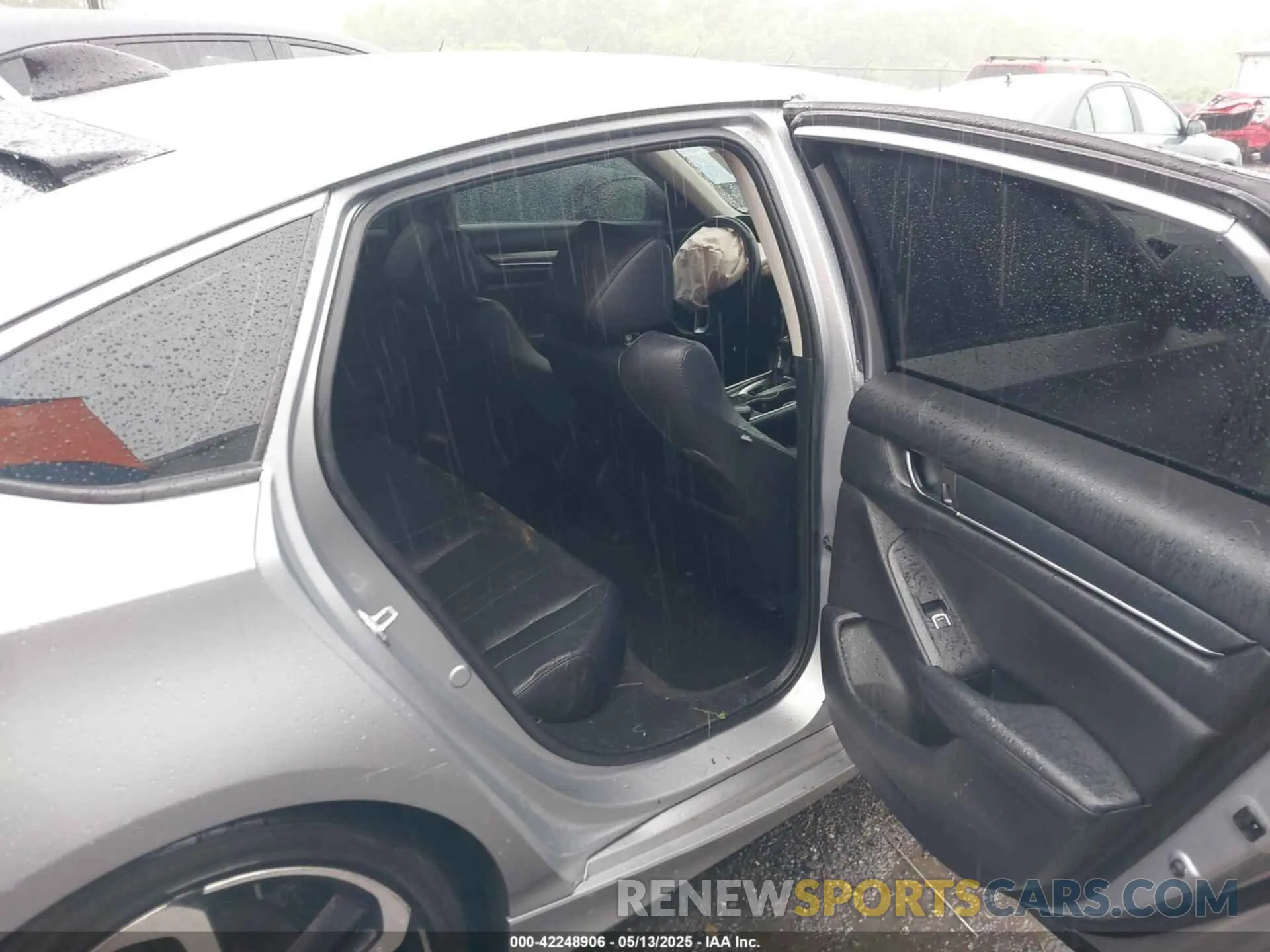 8 Photograph of a damaged car 1HGCV1F41MA095331 HONDA ACCORD 2021
