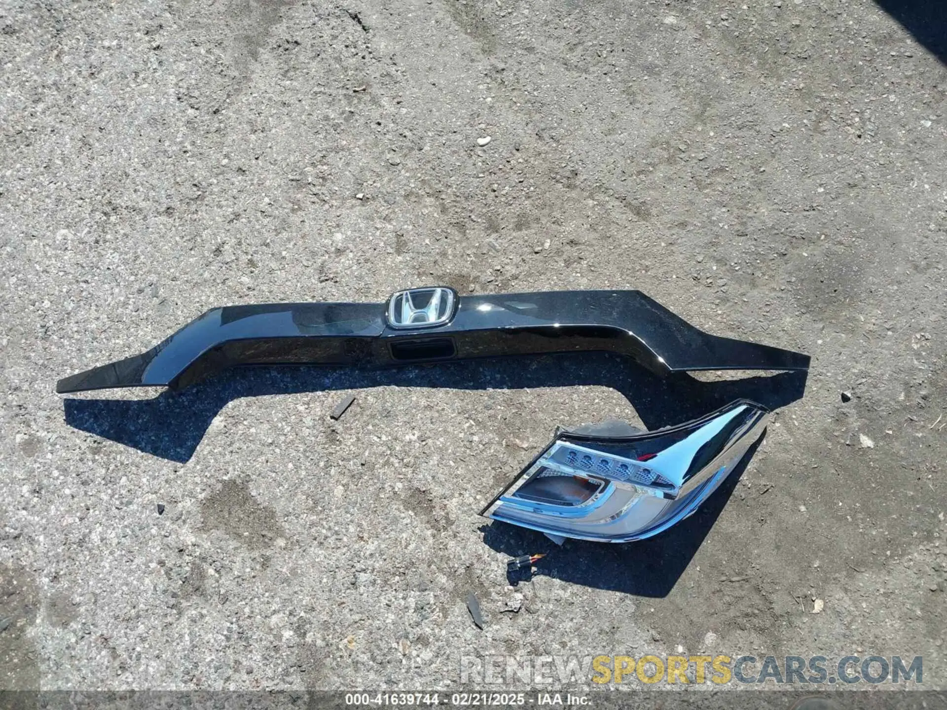 11 Photograph of a damaged car 1HGCV1F41MA119028 HONDA ACCORD 2021
