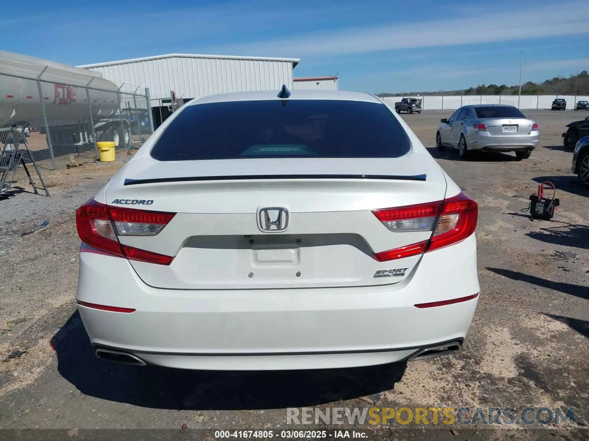 16 Photograph of a damaged car 1HGCV1F42MA025255 HONDA ACCORD 2021