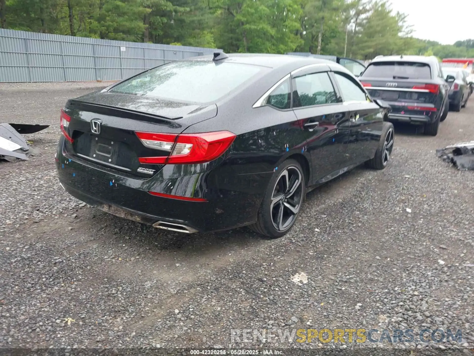 4 Photograph of a damaged car 1HGCV1F42MA038331 HONDA ACCORD 2021