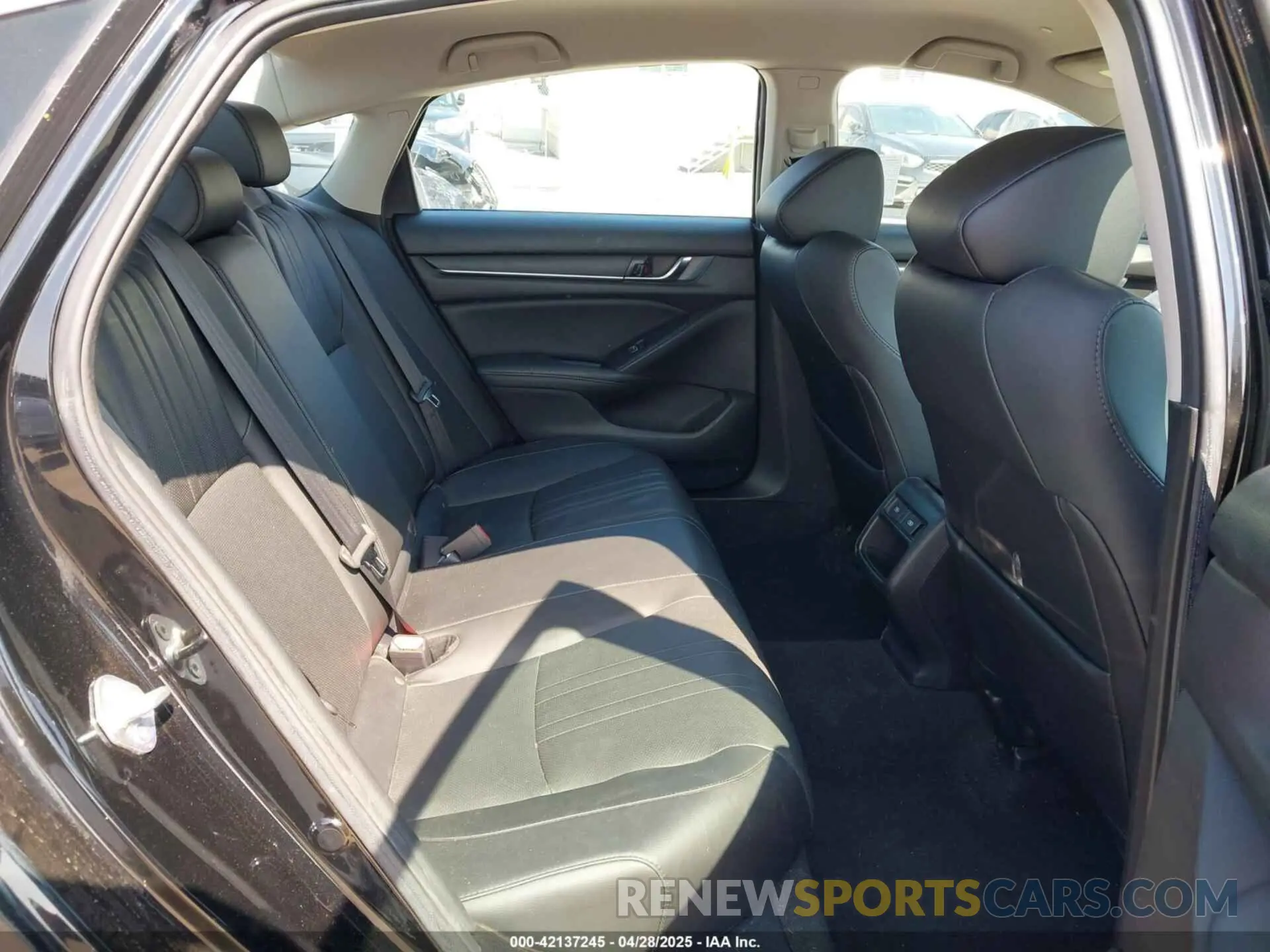 8 Photograph of a damaged car 1HGCV1F42MA043156 HONDA ACCORD 2021