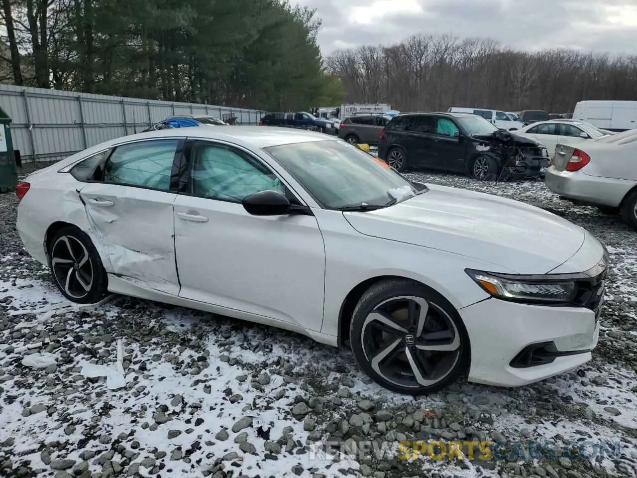 4 Photograph of a damaged car 1HGCV1F42MA055498 HONDA ACCORD 2021