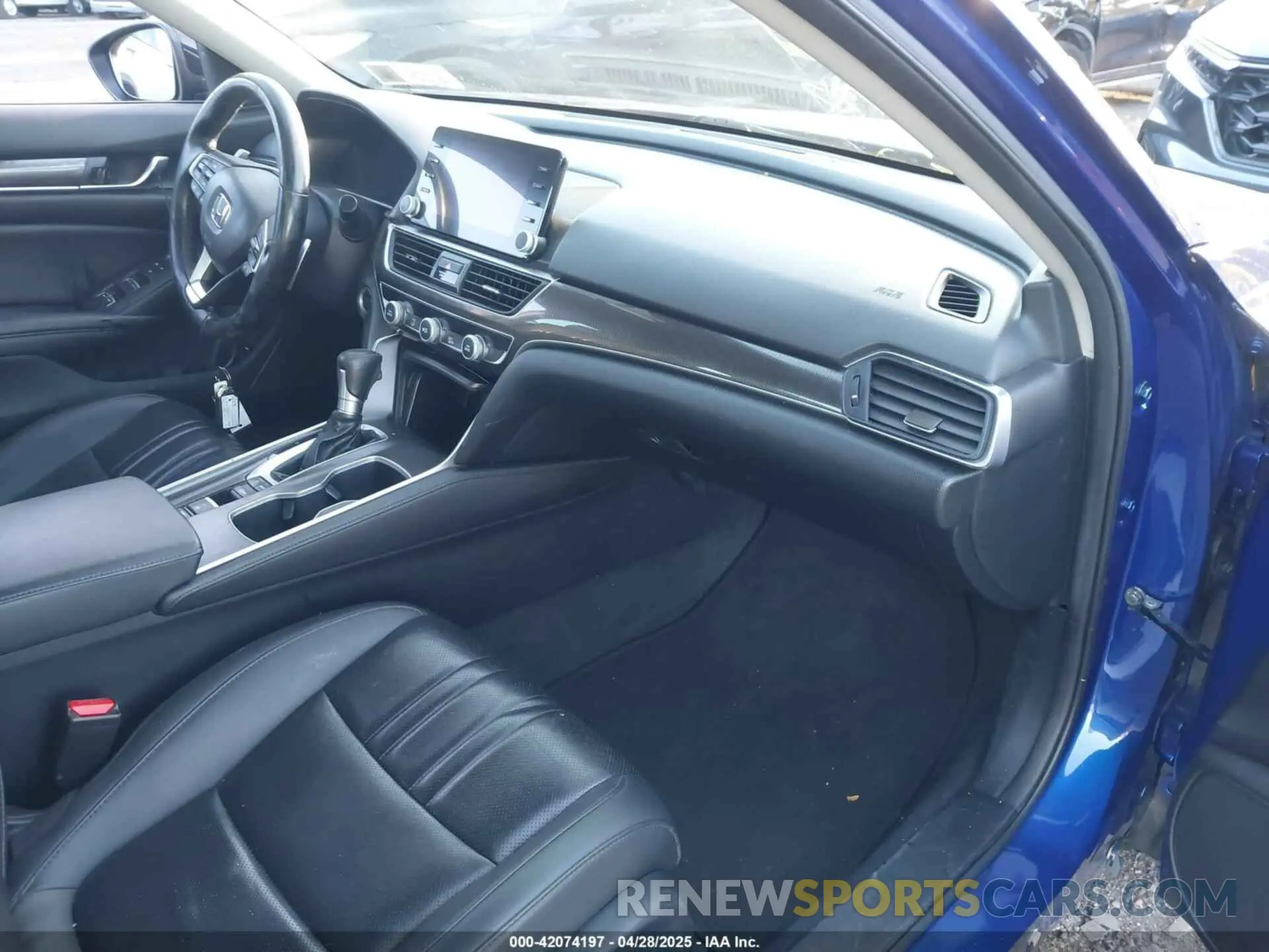 5 Photograph of a damaged car 1HGCV1F42MA112251 HONDA ACCORD 2021