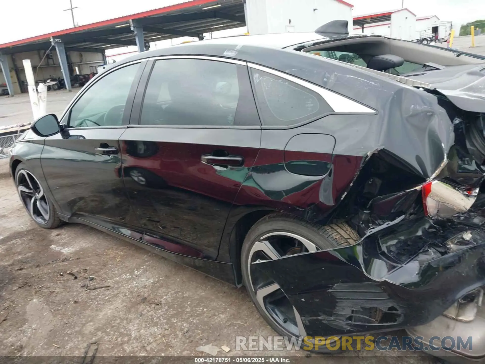 14 Photograph of a damaged car 1HGCV1F43MA008464 HONDA ACCORD 2021