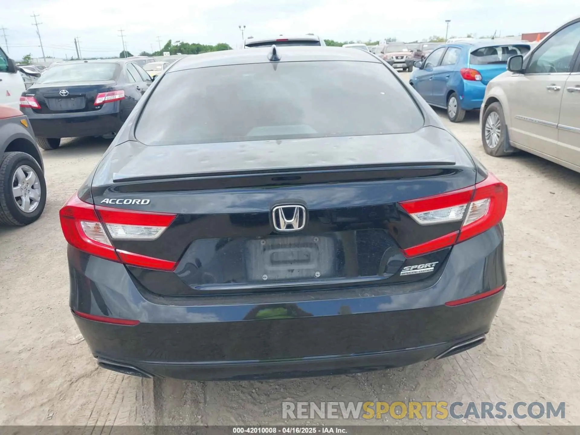 16 Photograph of a damaged car 1HGCV1F43MA043652 HONDA ACCORD 2021