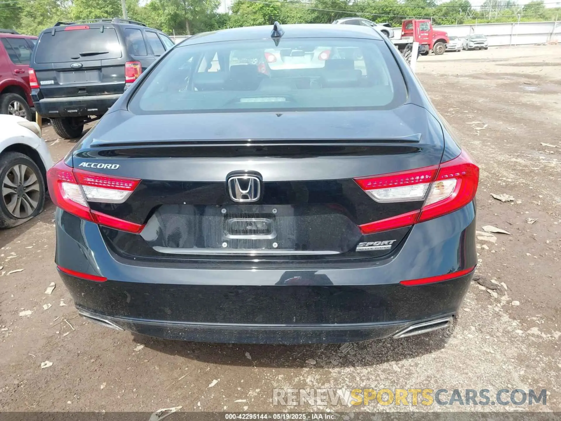 16 Photograph of a damaged car 1HGCV1F43MA057308 HONDA ACCORD 2021