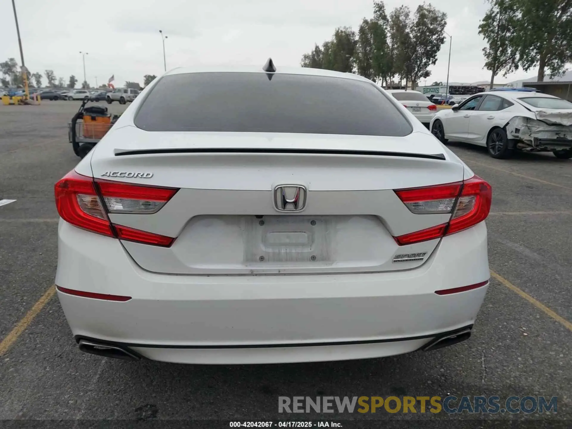 16 Photograph of a damaged car 1HGCV1F43MA066901 HONDA ACCORD 2021