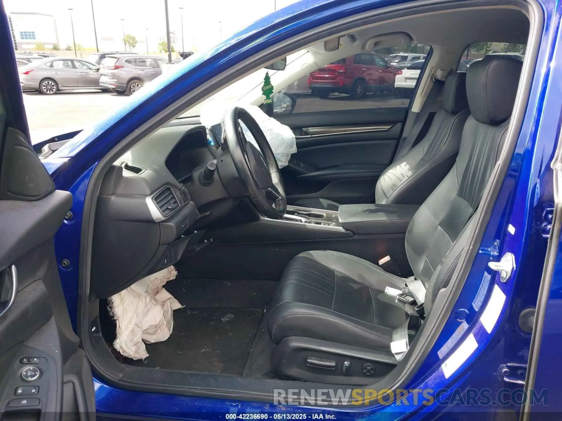 5 Photograph of a damaged car 1HGCV1F44MA091127 HONDA ACCORD 2021