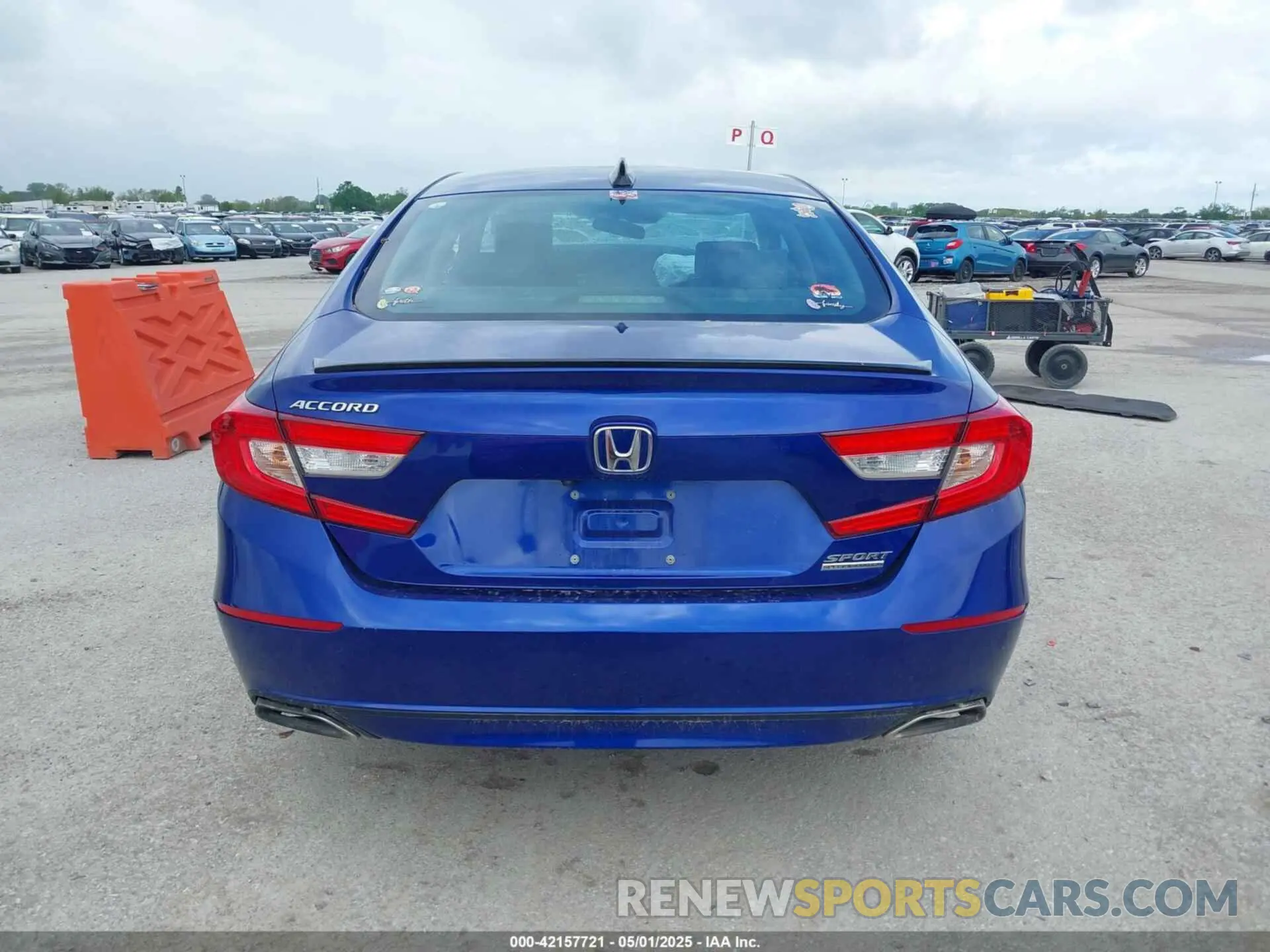 17 Photograph of a damaged car 1HGCV1F45MA011415 HONDA ACCORD 2021