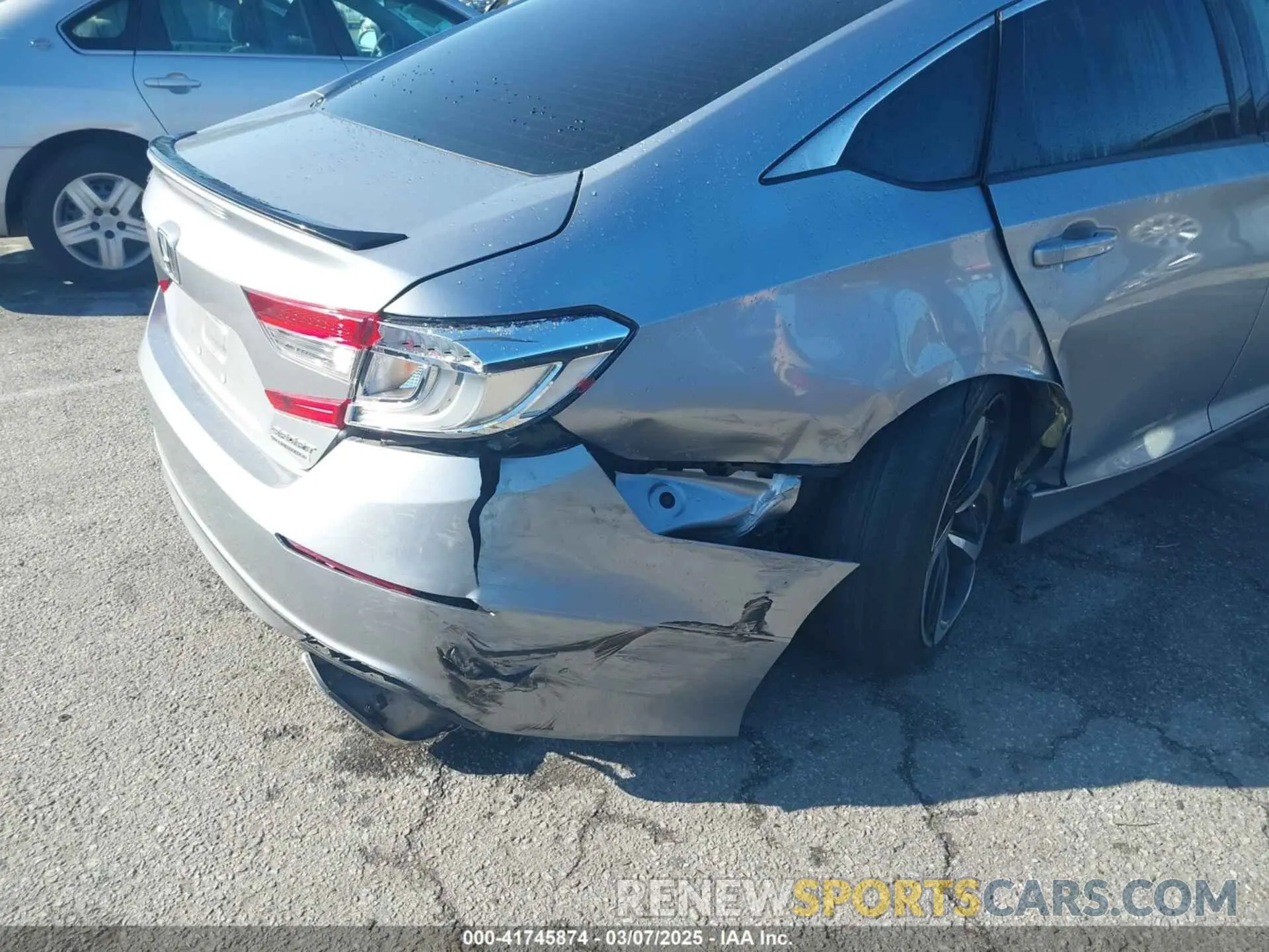 6 Photograph of a damaged car 1HGCV1F45MA060940 HONDA ACCORD 2021