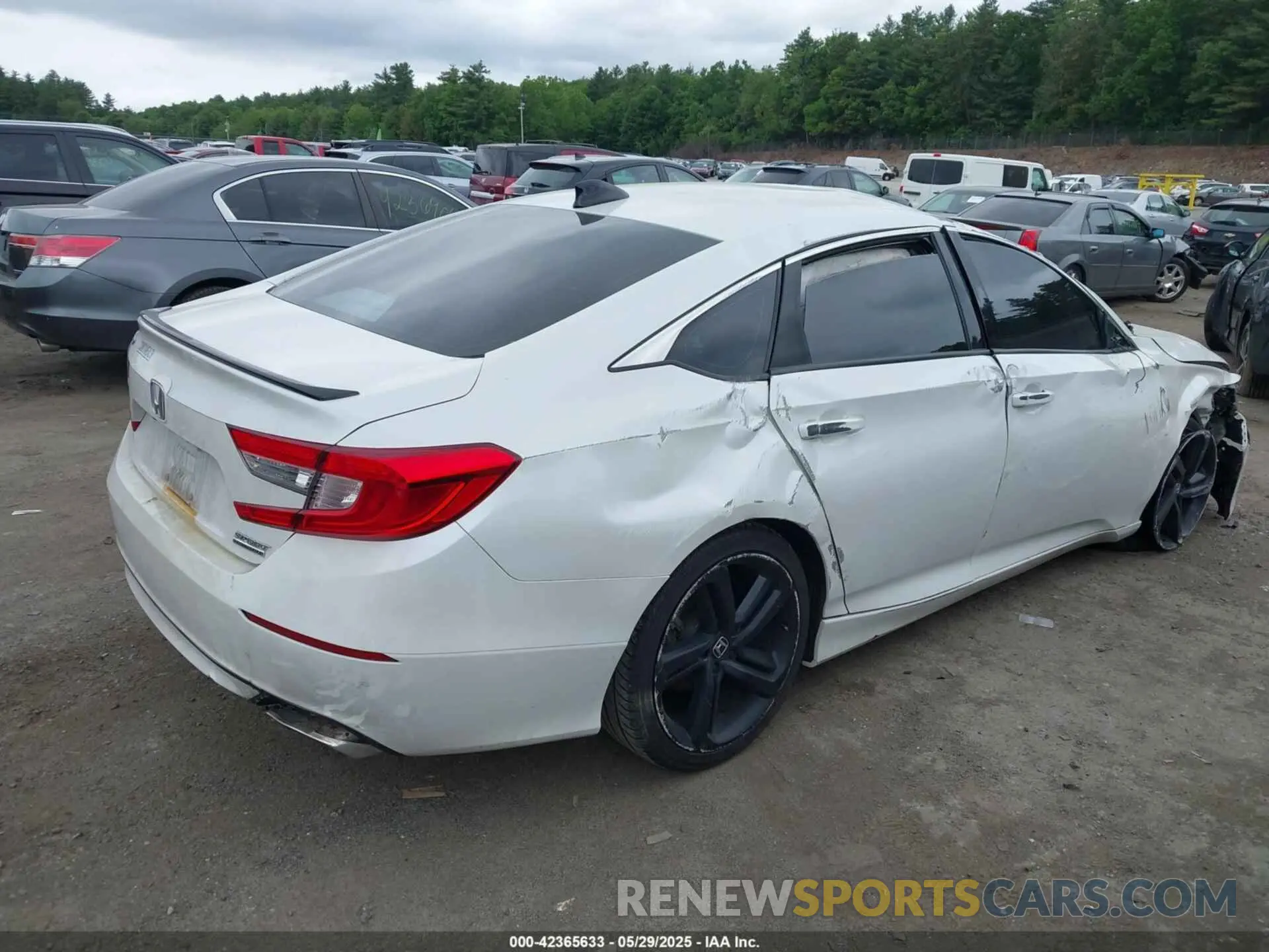 4 Photograph of a damaged car 1HGCV1F45MA063465 HONDA ACCORD 2021