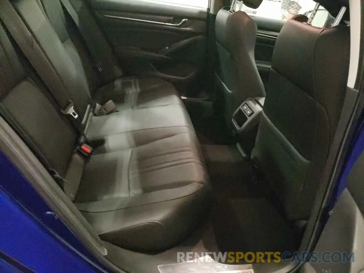 11 Photograph of a damaged car 1HGCV1F46MA010810 HONDA ACCORD 2021