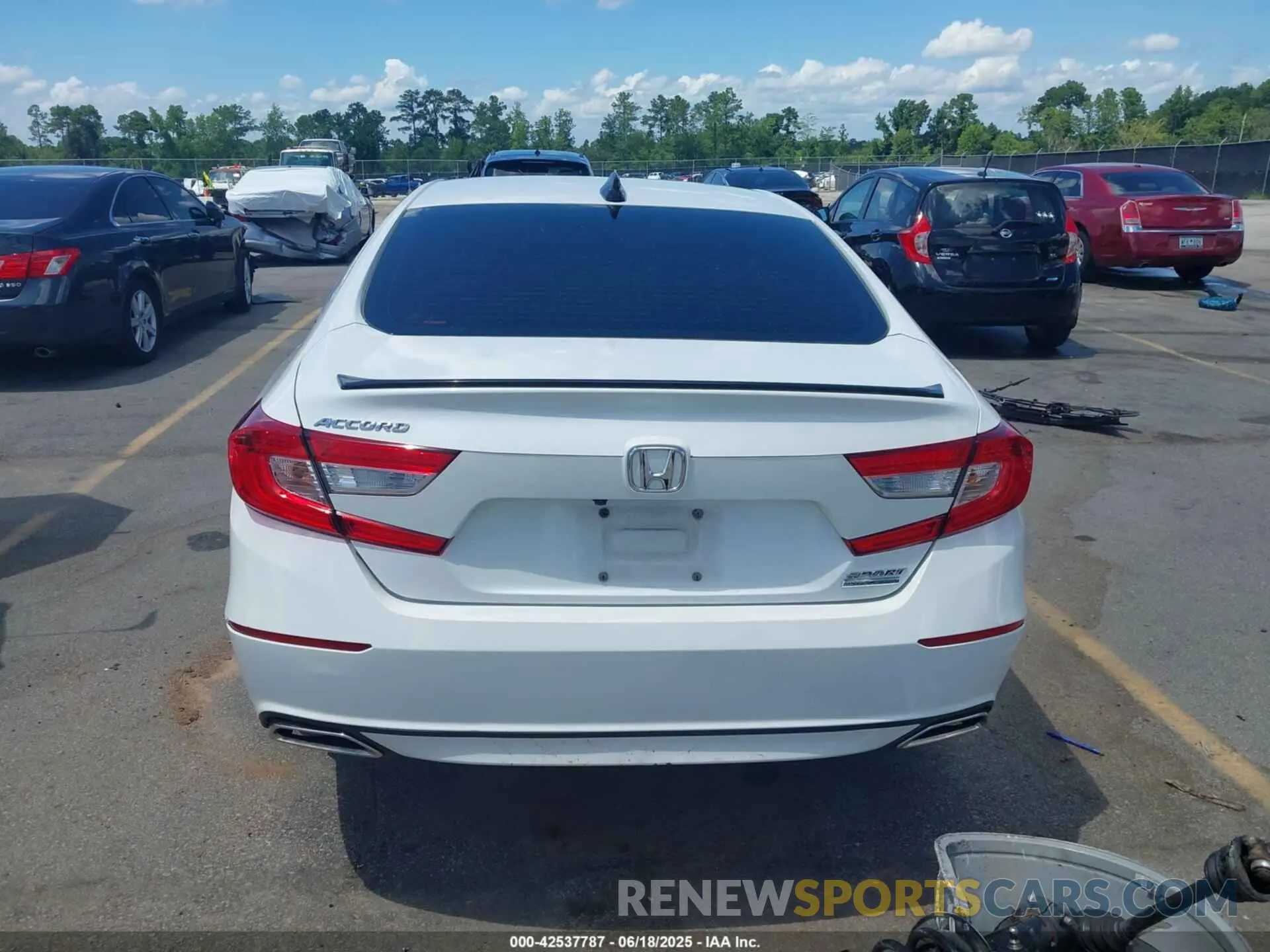 16 Photograph of a damaged car 1HGCV1F47MA011836 HONDA ACCORD 2021