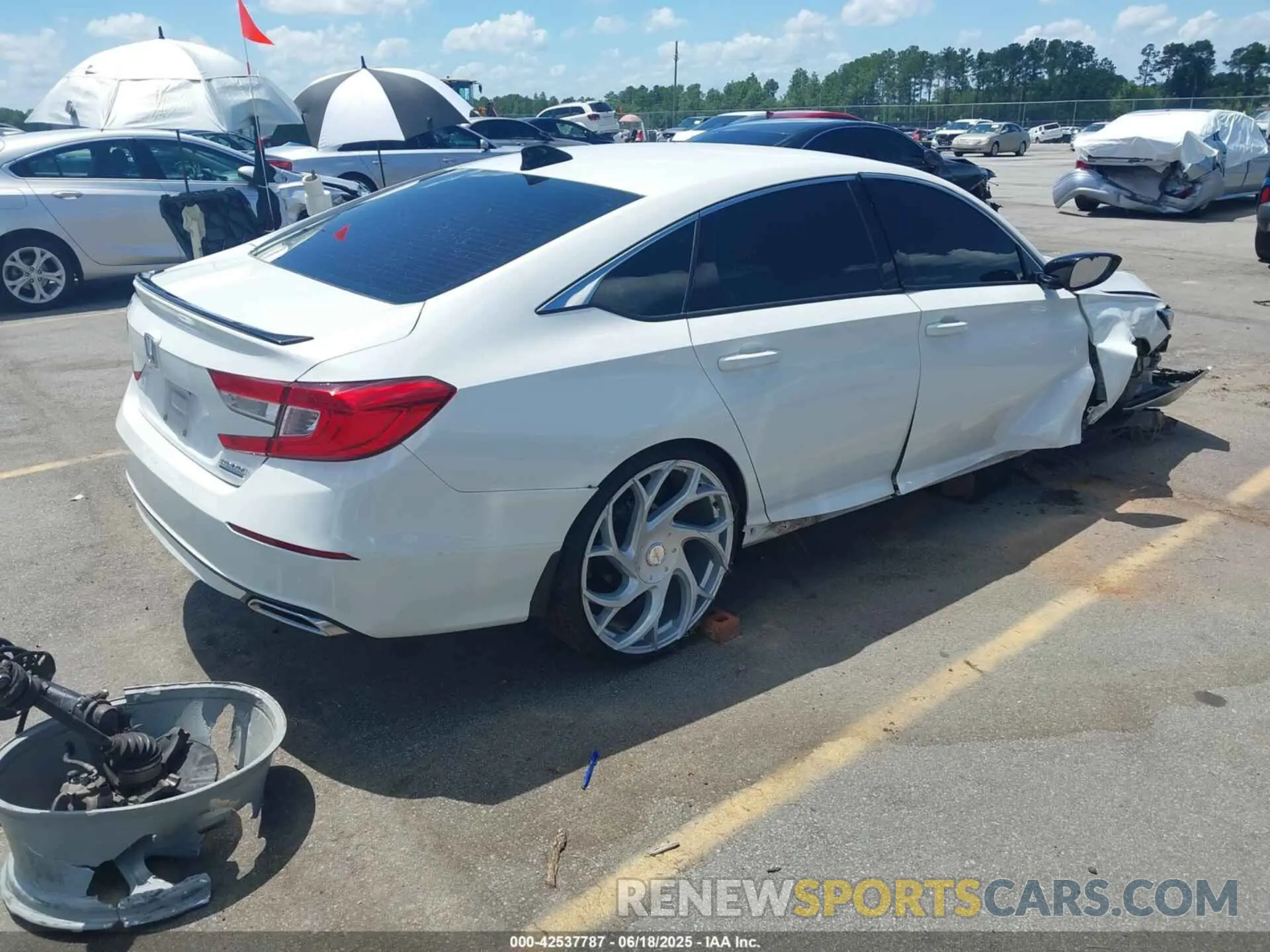 4 Photograph of a damaged car 1HGCV1F47MA011836 HONDA ACCORD 2021