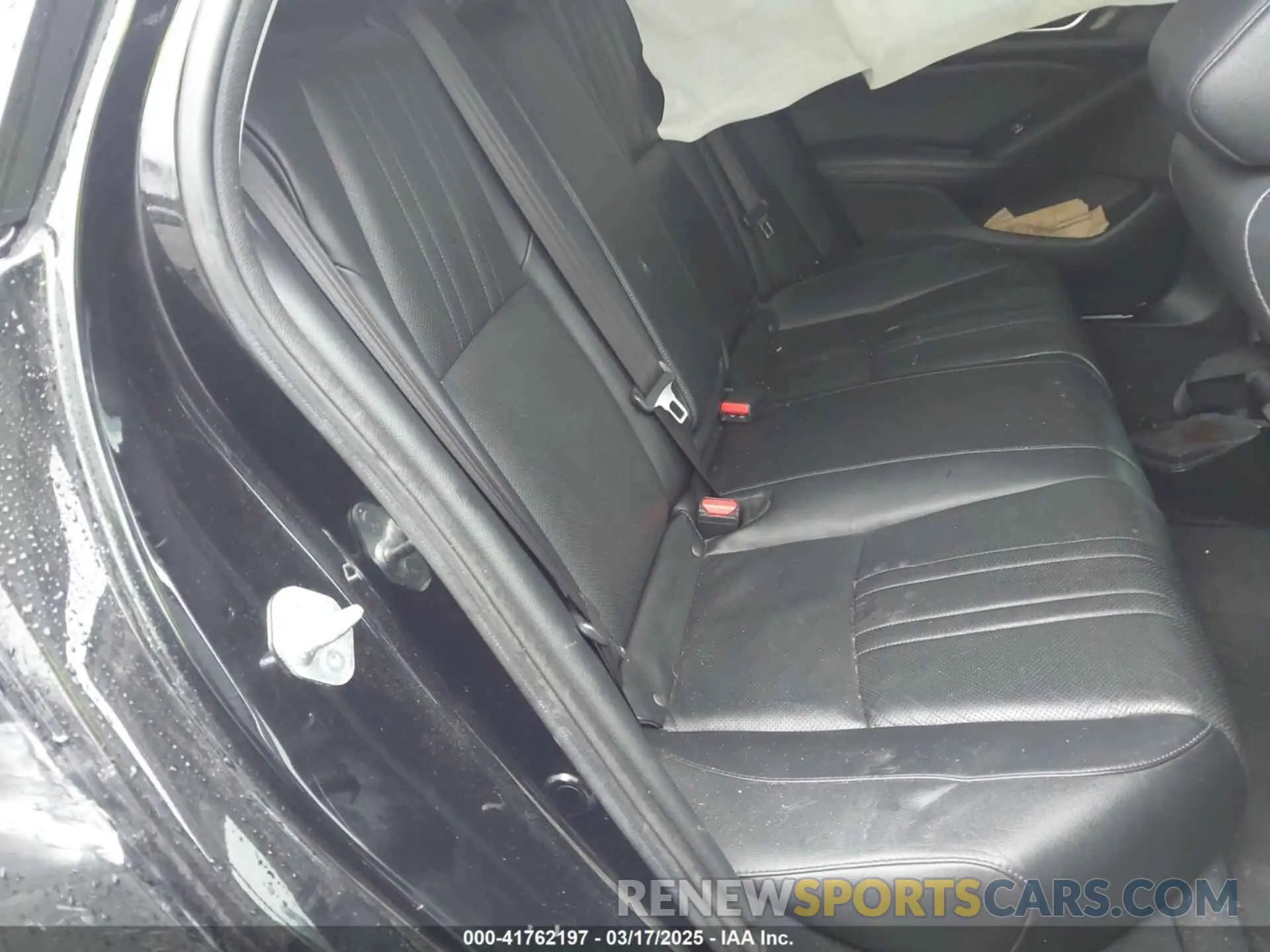 8 Photograph of a damaged car 1HGCV1F47MA034811 HONDA ACCORD 2021