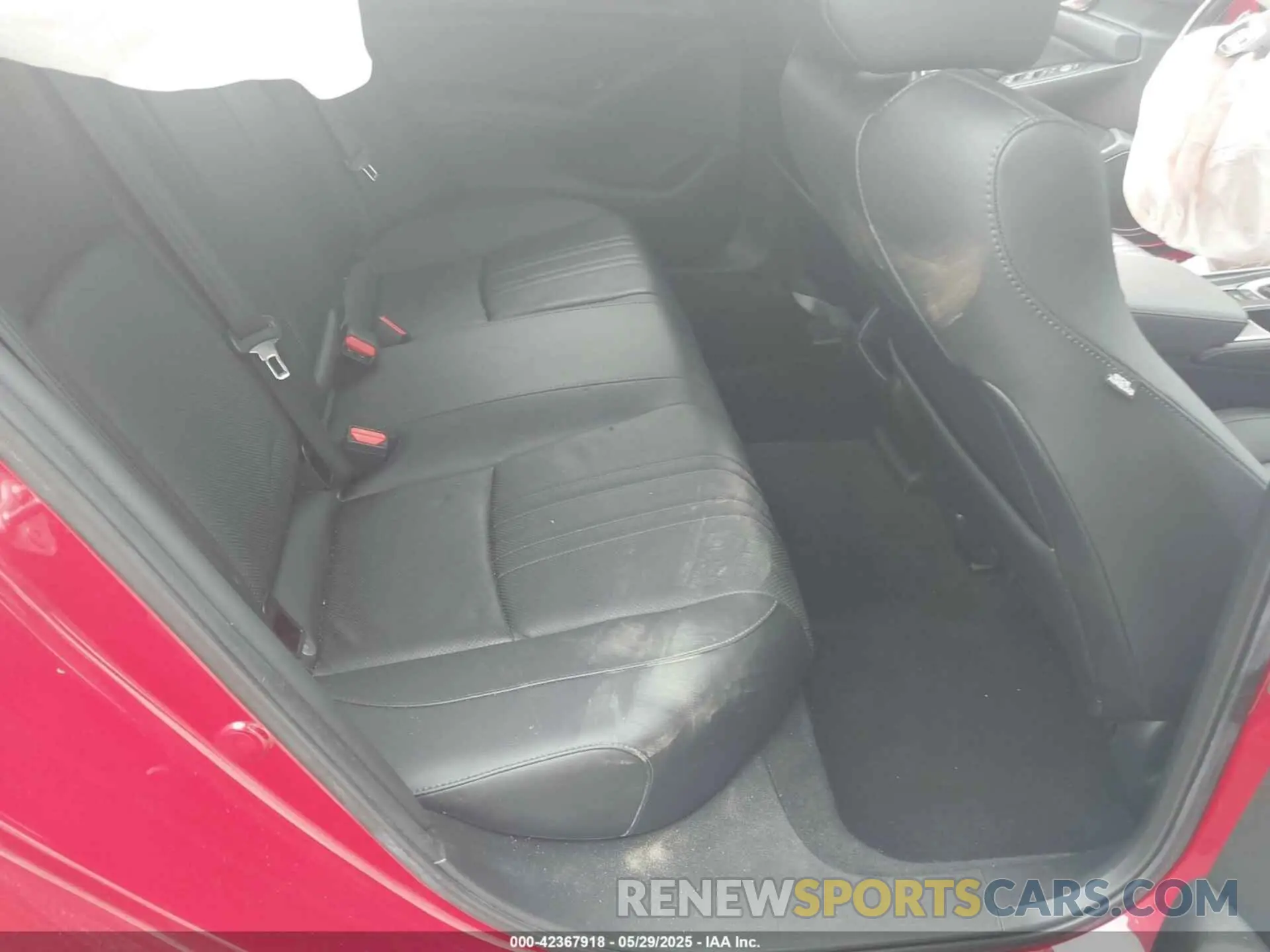 8 Photograph of a damaged car 1HGCV1F47MA048983 HONDA ACCORD 2021