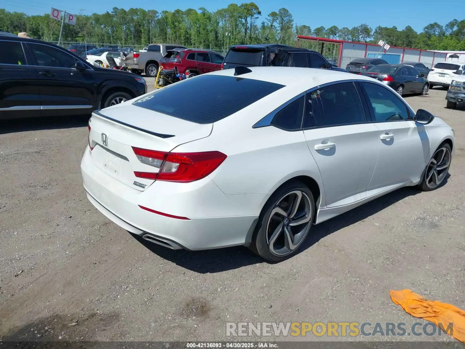 4 Photograph of a damaged car 1HGCV1F47MA053035 HONDA ACCORD 2021