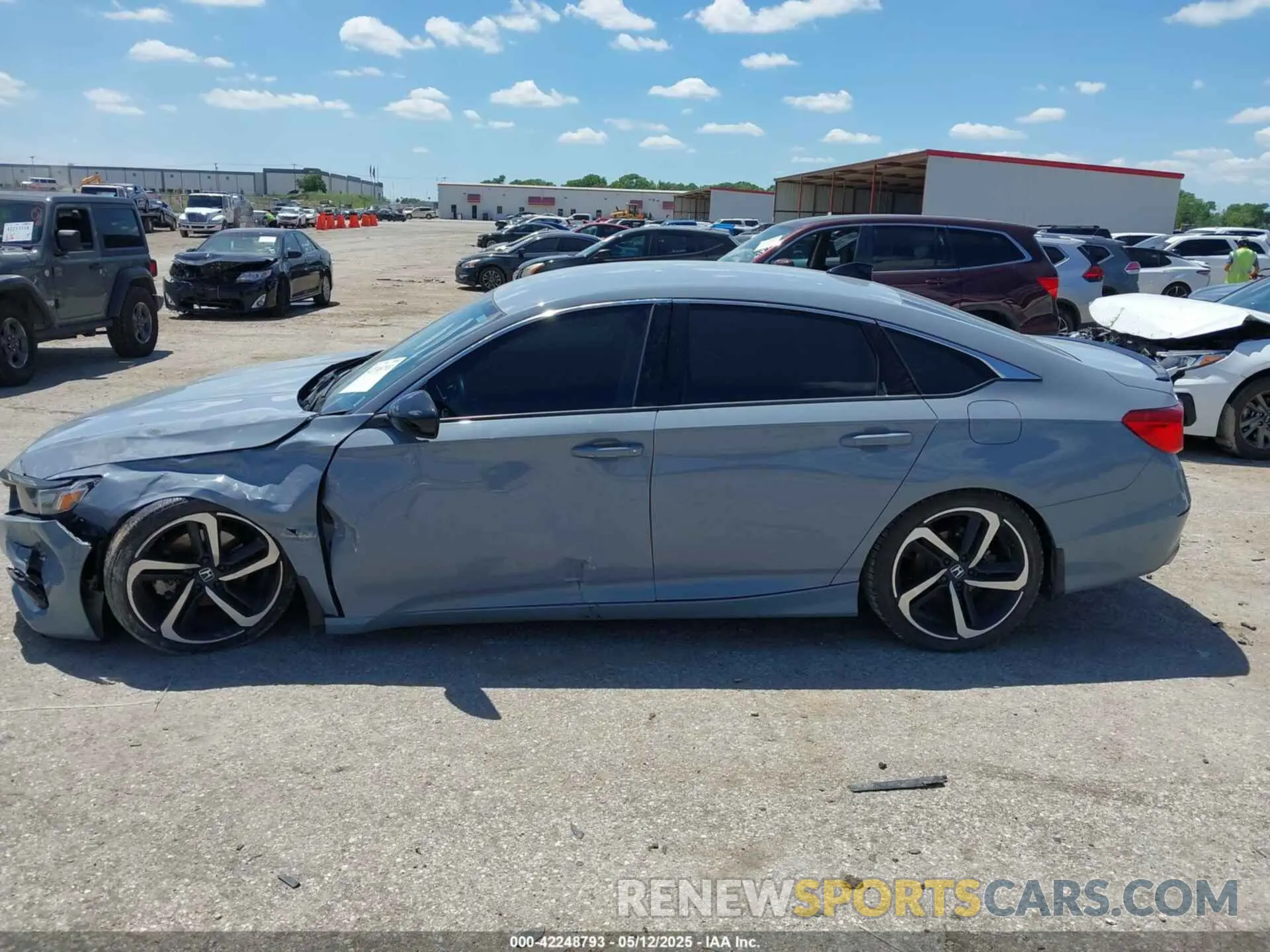 14 Photograph of a damaged car 1HGCV1F48MA009643 HONDA ACCORD 2021