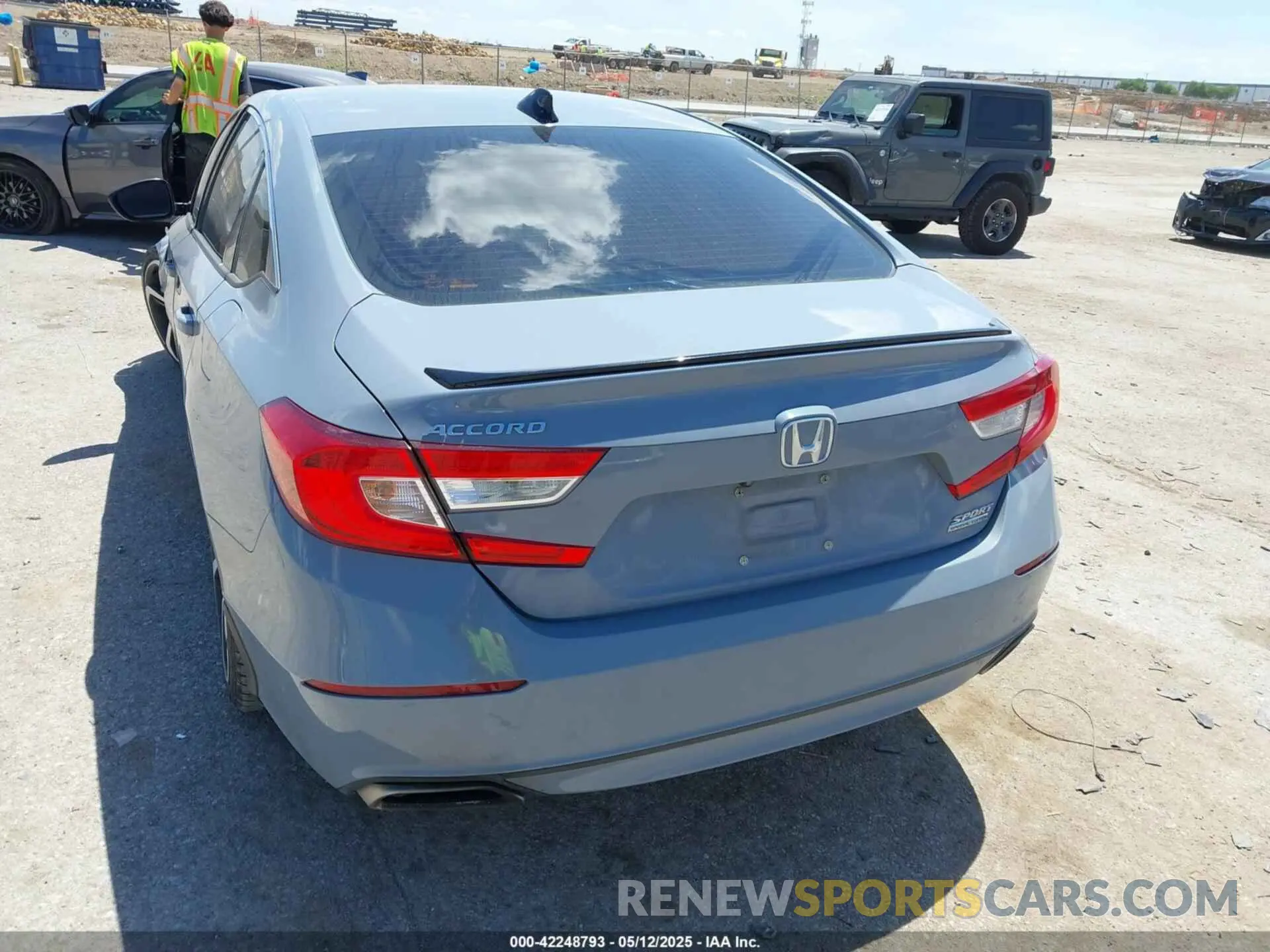 3 Photograph of a damaged car 1HGCV1F48MA009643 HONDA ACCORD 2021