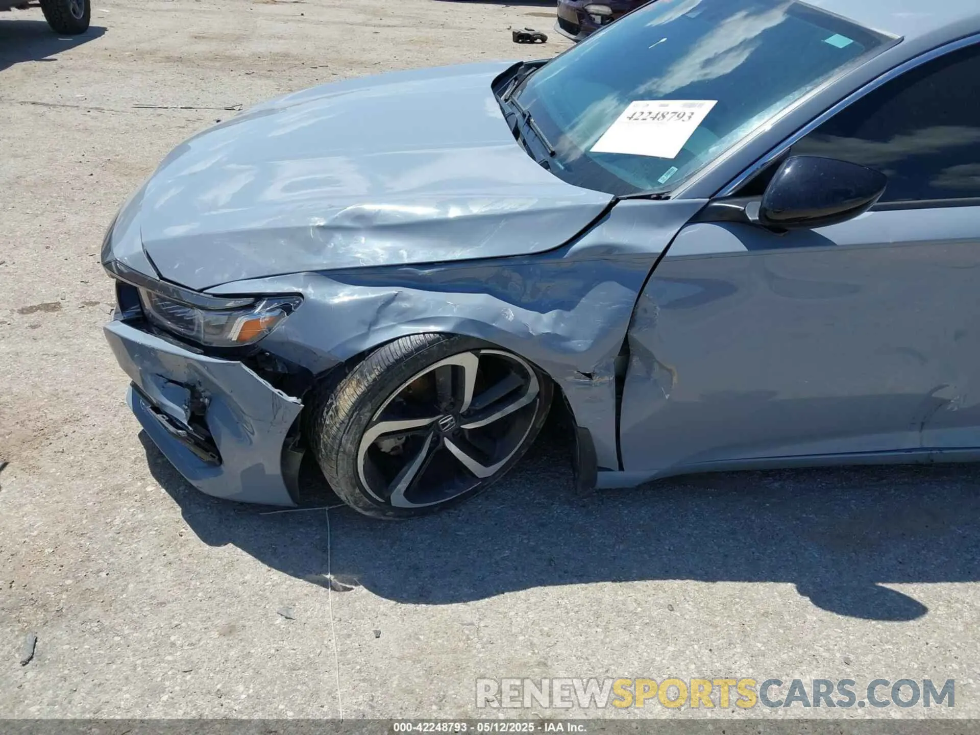 6 Photograph of a damaged car 1HGCV1F48MA009643 HONDA ACCORD 2021