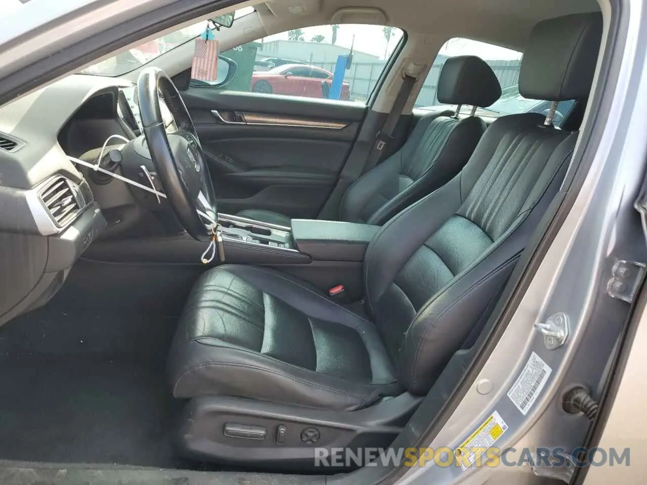 7 Photograph of a damaged car 1HGCV1F48MA039256 HONDA ACCORD 2021