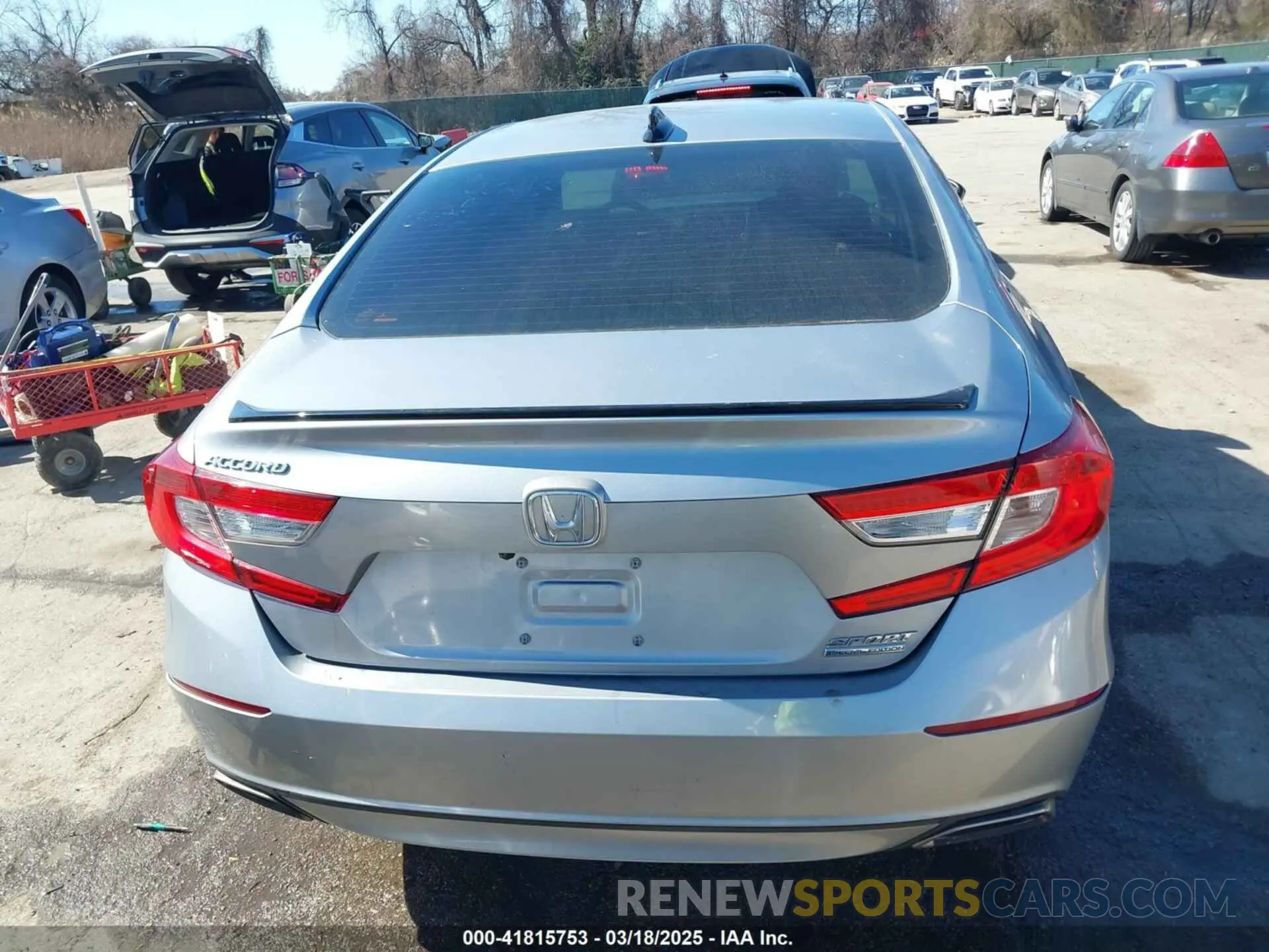 16 Photograph of a damaged car 1HGCV1F48MA068238 HONDA ACCORD 2021