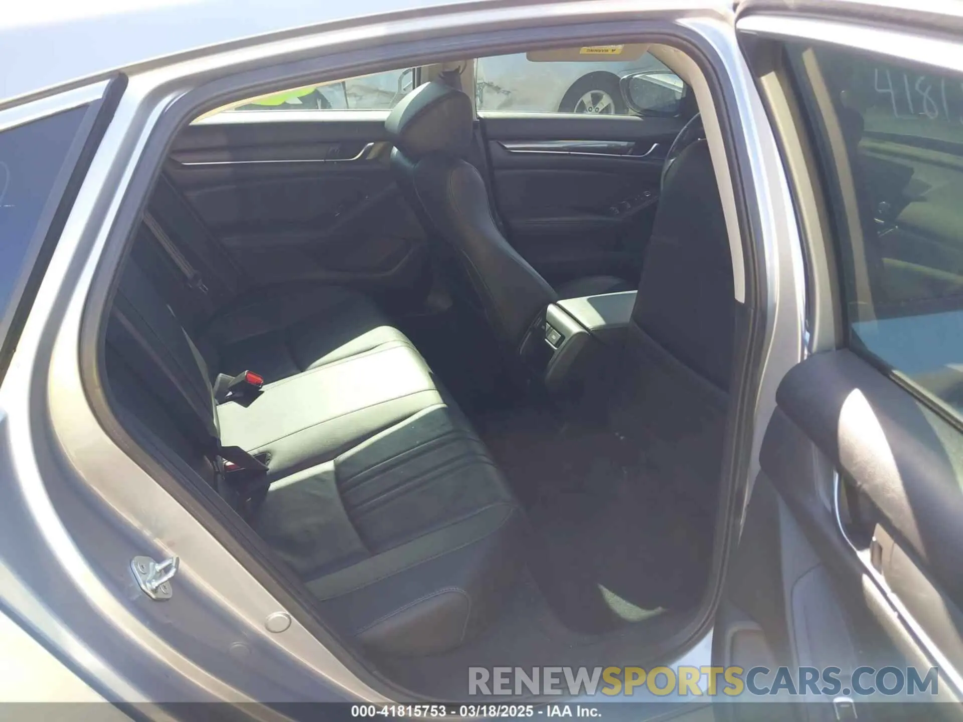 8 Photograph of a damaged car 1HGCV1F48MA068238 HONDA ACCORD 2021