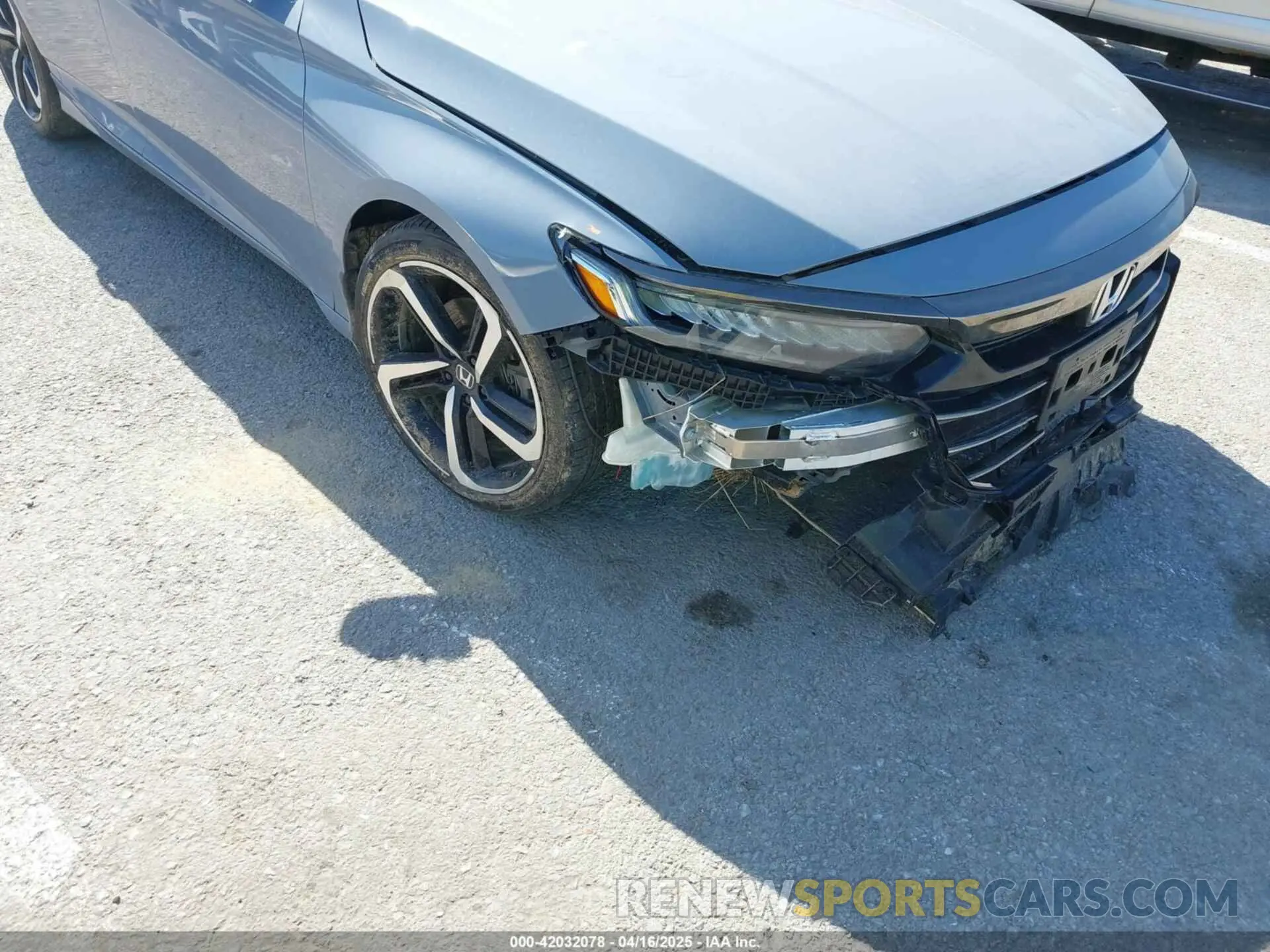 17 Photograph of a damaged car 1HGCV1F48MA077263 HONDA ACCORD 2021