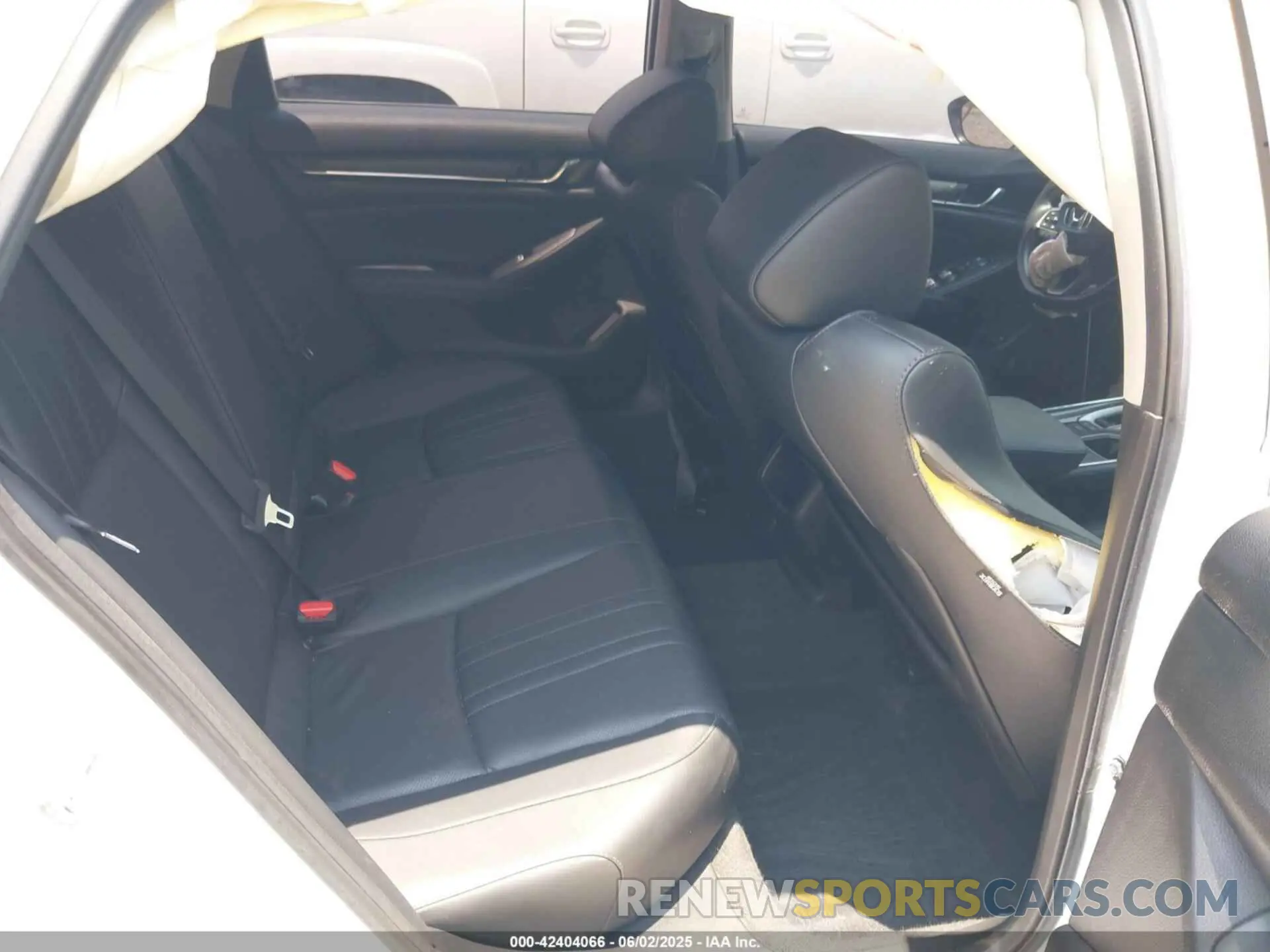 8 Photograph of a damaged car 1HGCV1F49MA036530 HONDA ACCORD 2021