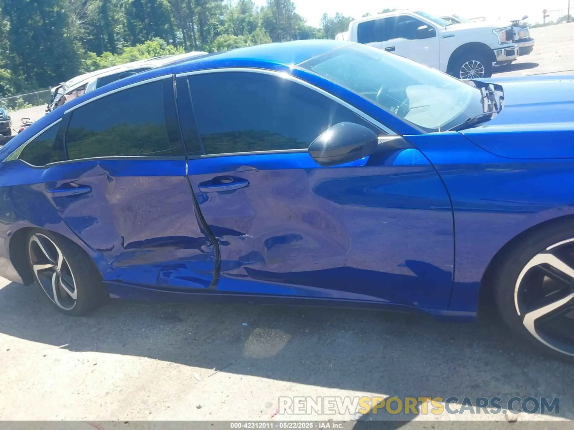 6 Photograph of a damaged car 1HGCV1F49MA040075 HONDA ACCORD 2021