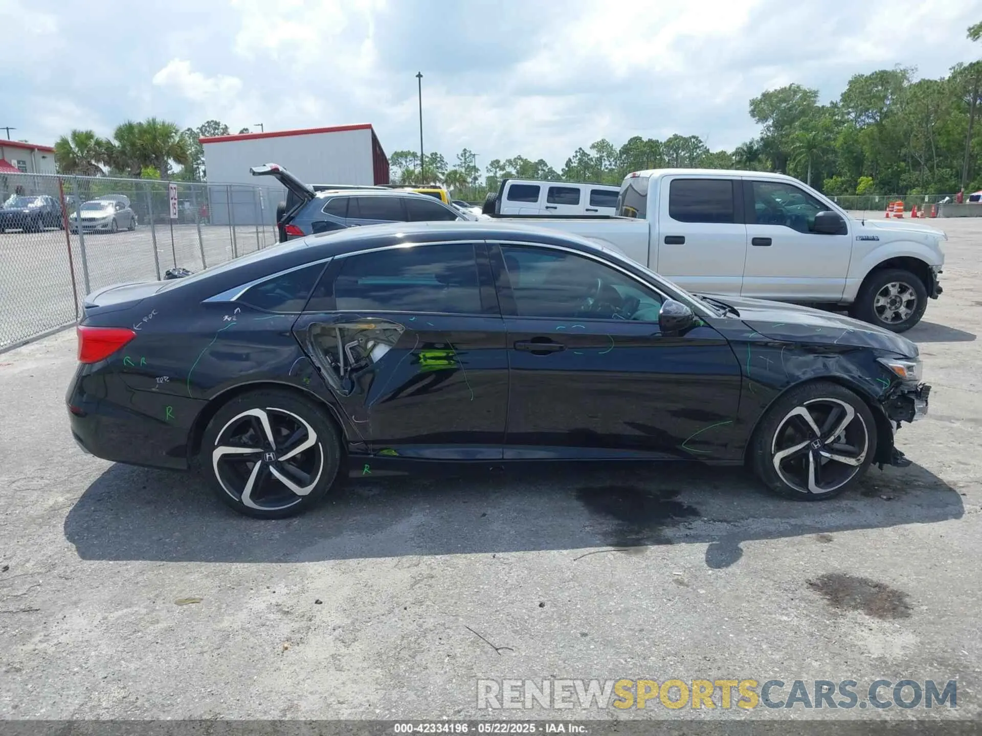 14 Photograph of a damaged car 1HGCV1F4XMA043146 HONDA ACCORD 2021