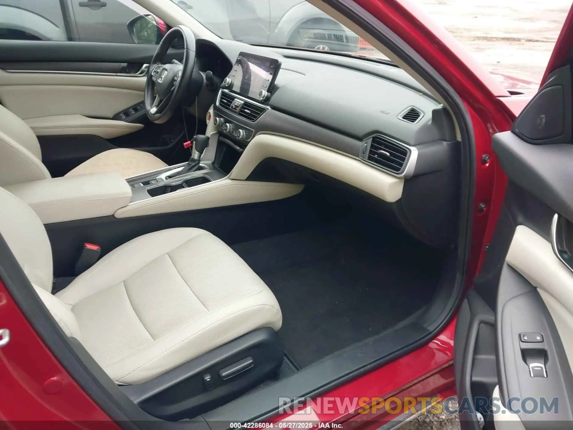5 Photograph of a damaged car 1HGCV1F50MA000475 HONDA ACCORD 2021