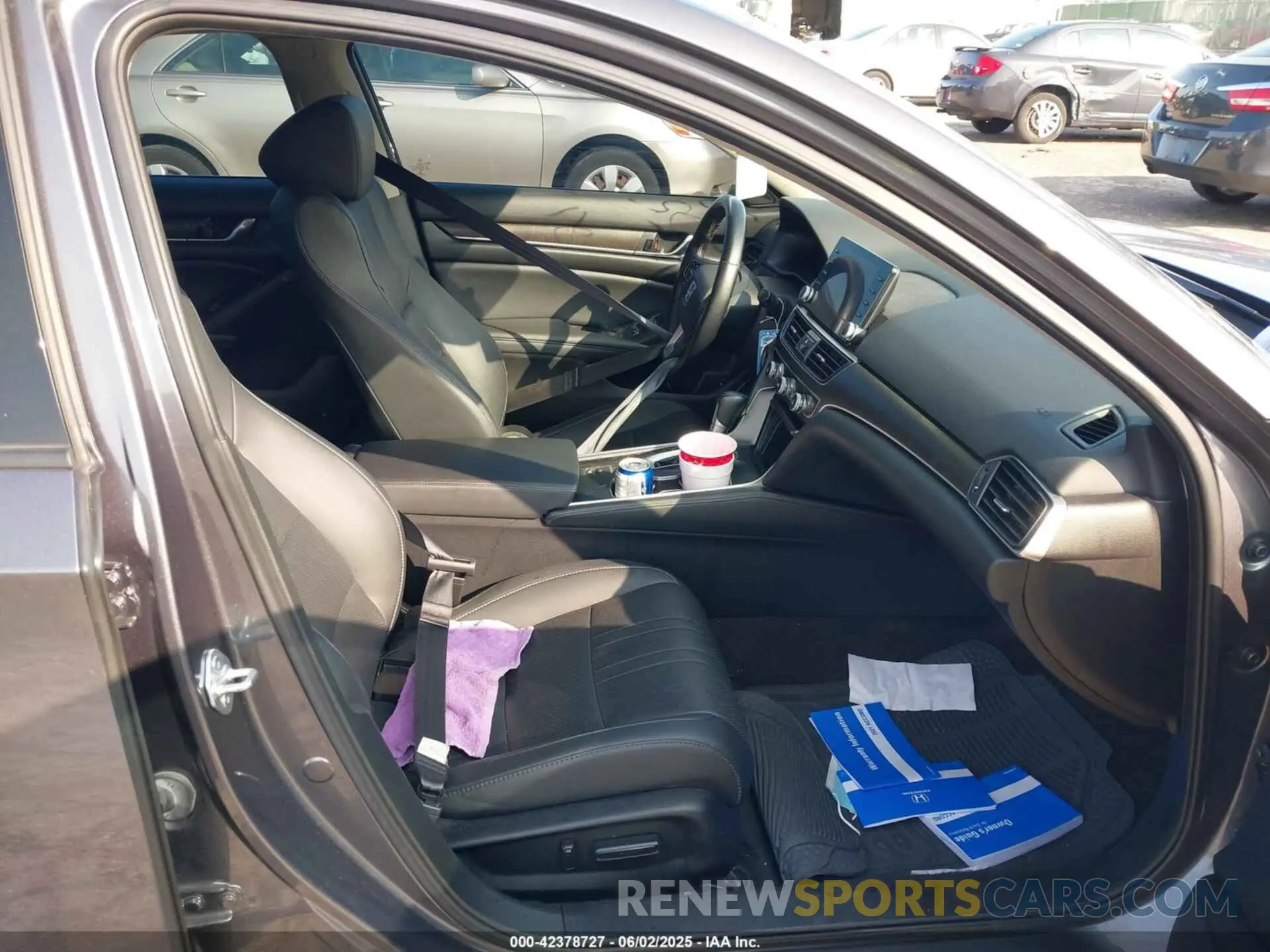 5 Photograph of a damaged car 1HGCV1F52MA052755 HONDA ACCORD 2021