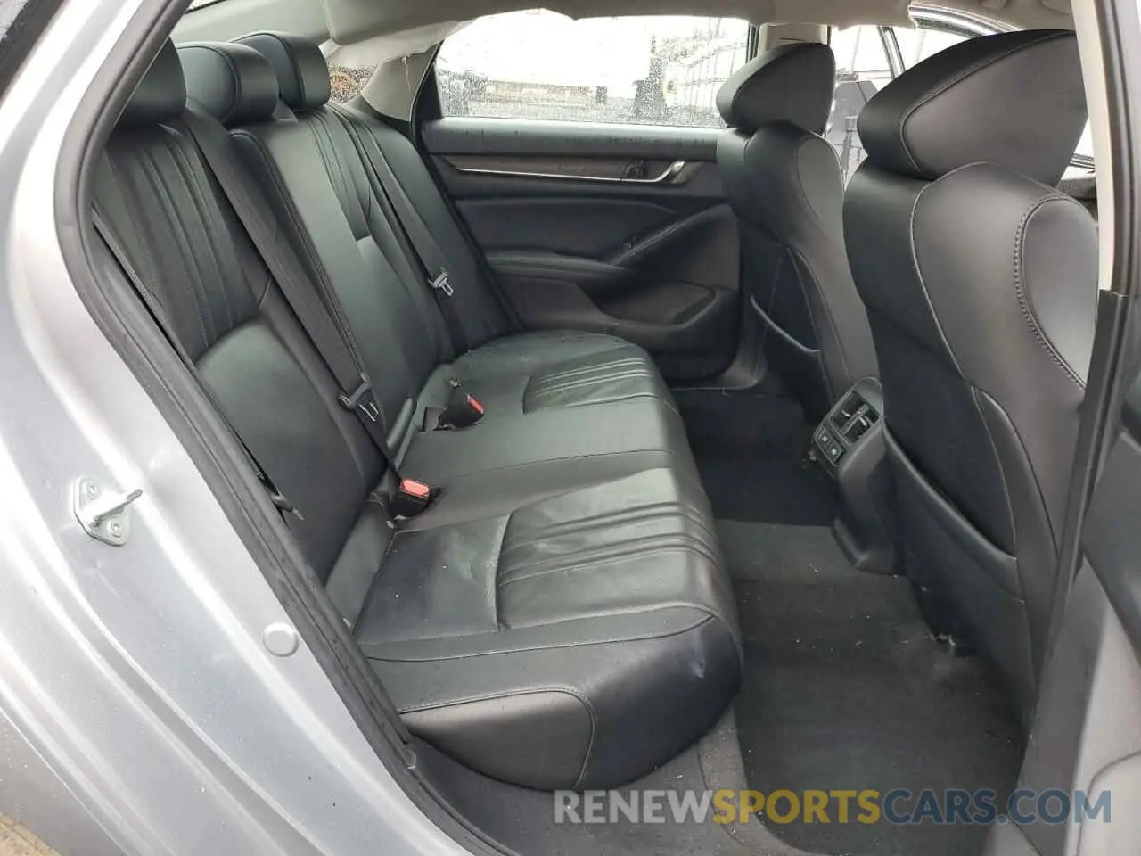 11 Photograph of a damaged car 1HGCV1F52MA085710 HONDA ACCORD 2021