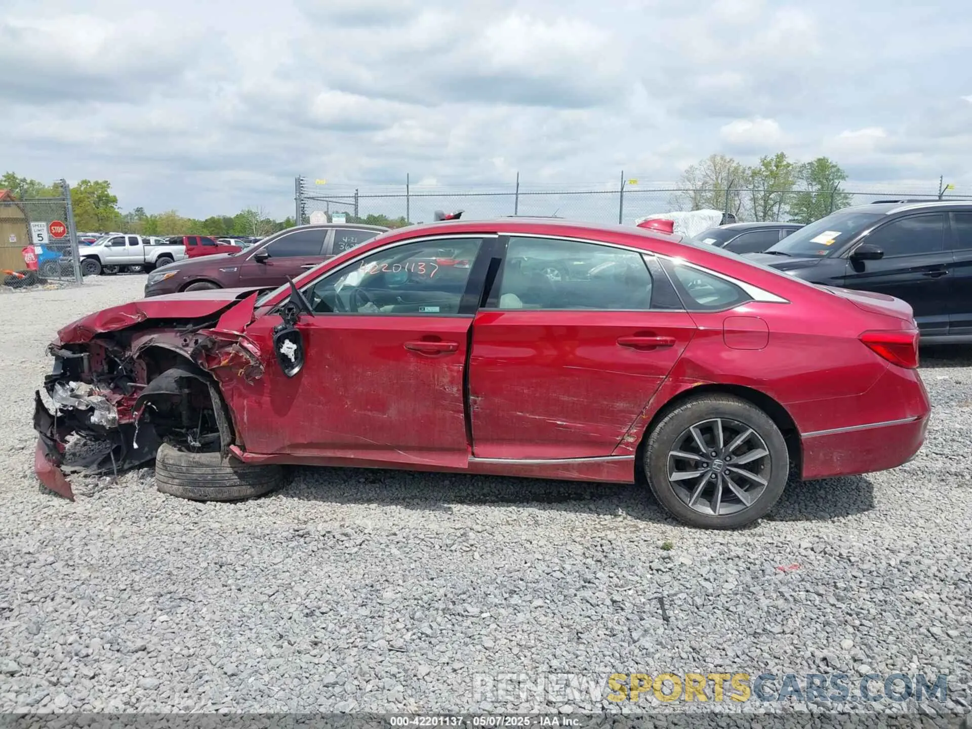 14 Photograph of a damaged car 1HGCV1F52MA094827 HONDA ACCORD 2021