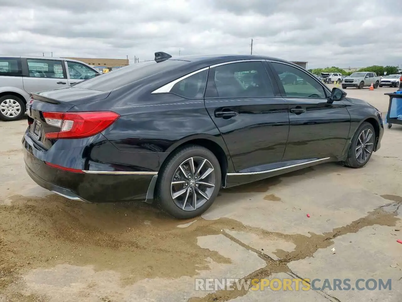 3 Photograph of a damaged car 1HGCV1F52MA115238 HONDA ACCORD 2021