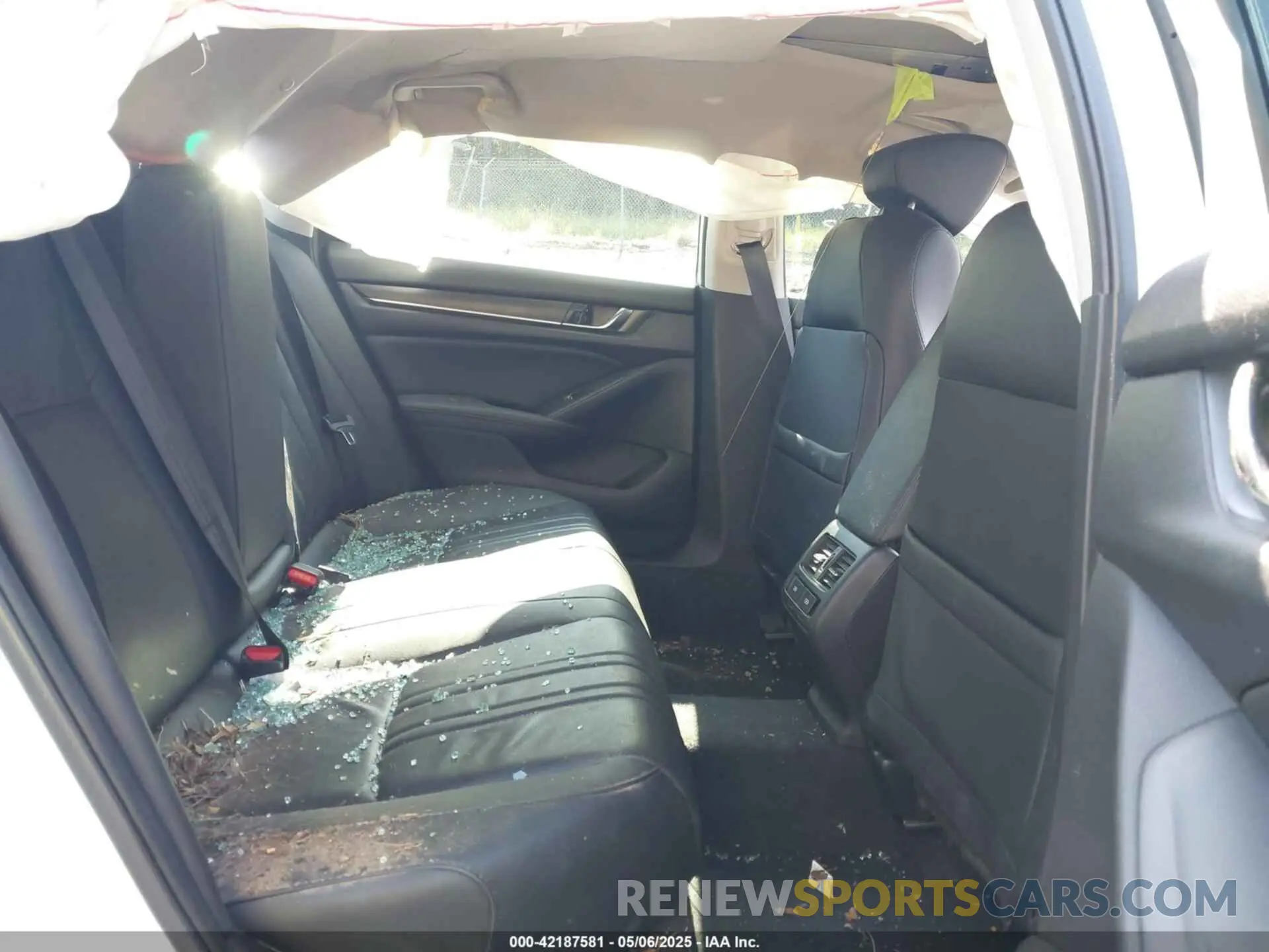 8 Photograph of a damaged car 1HGCV1F53MA022776 HONDA ACCORD 2021