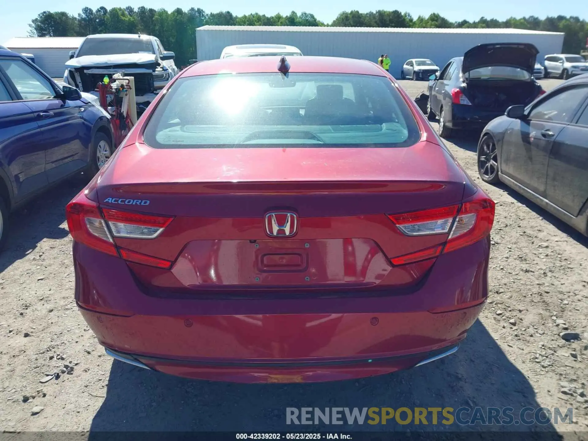 15 Photograph of a damaged car 1HGCV1F54MA021667 HONDA ACCORD 2021
