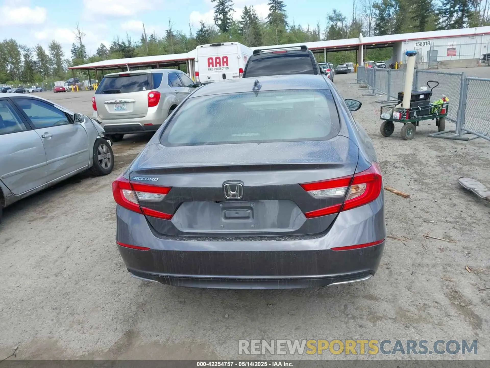 16 Photograph of a damaged car 1HGCV1F55MA013481 HONDA ACCORD 2021
