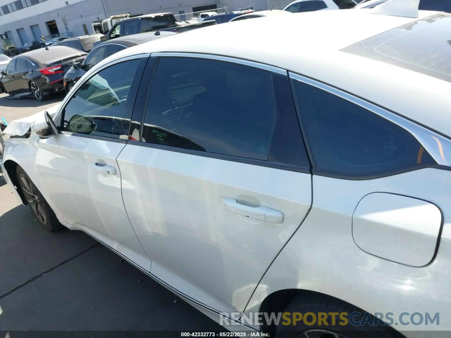 15 Photograph of a damaged car 1HGCV1F57MA074704 HONDA ACCORD 2021