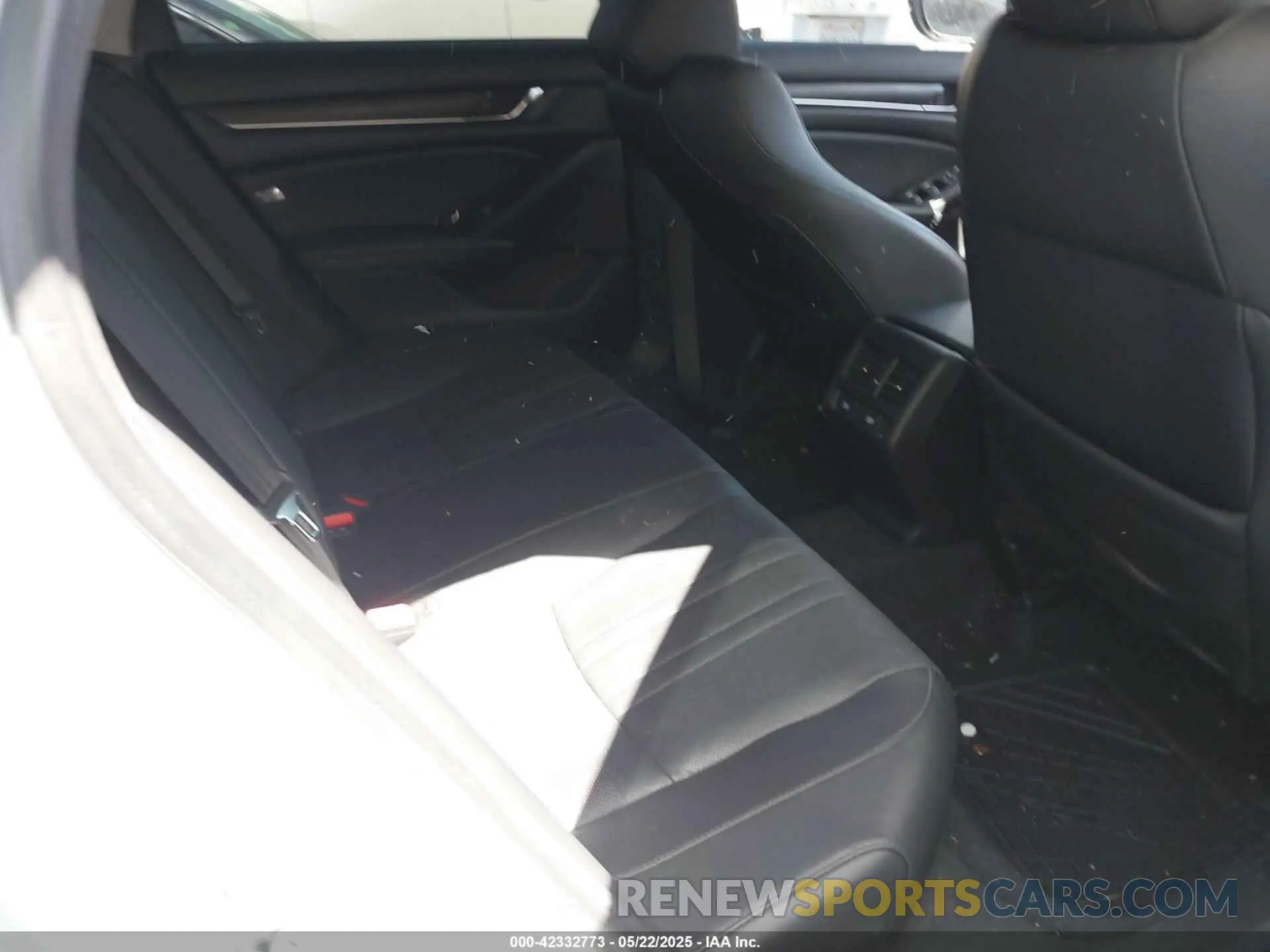 8 Photograph of a damaged car 1HGCV1F57MA074704 HONDA ACCORD 2021