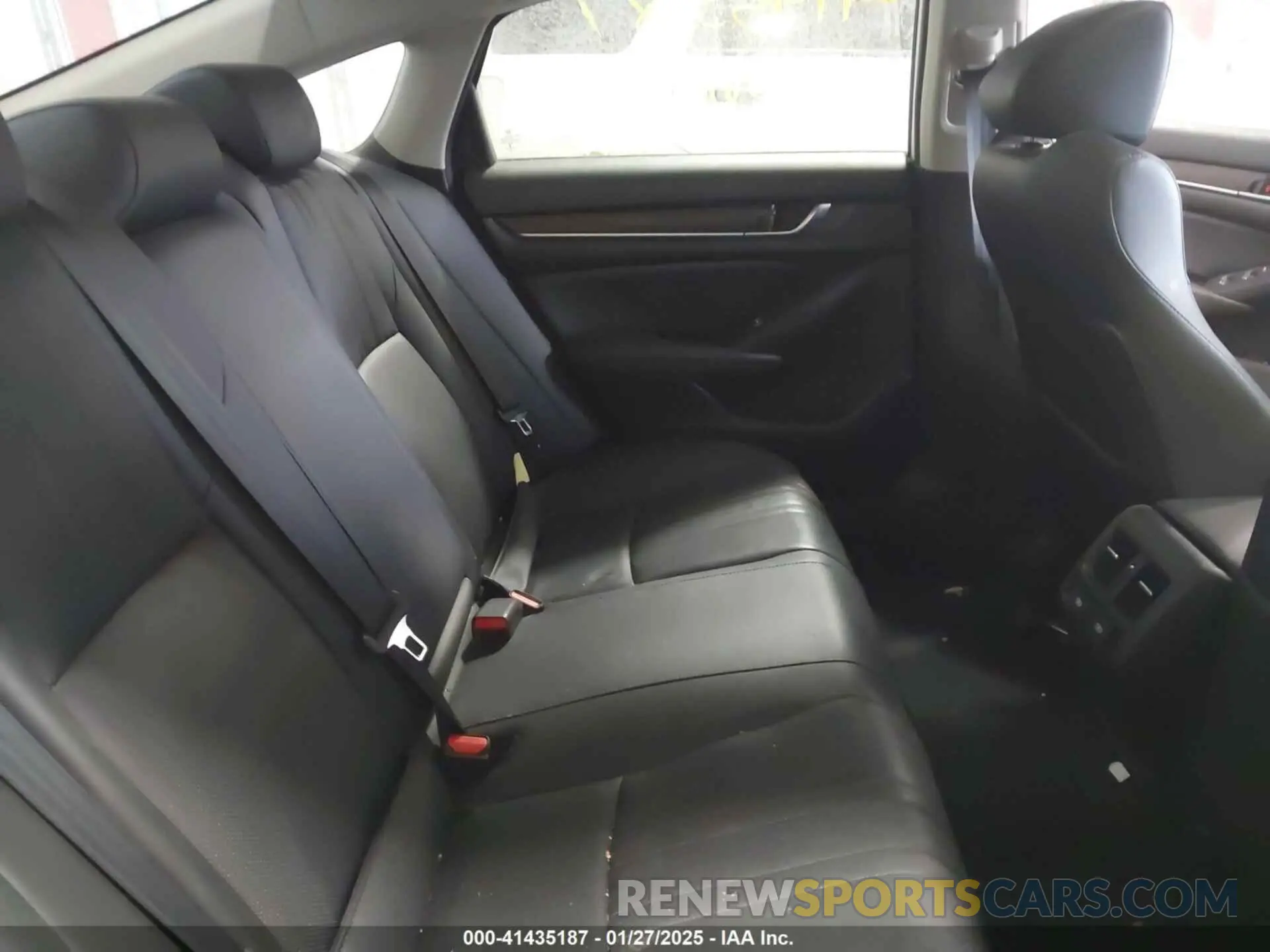 8 Photograph of a damaged car 1HGCV1F58MA015001 HONDA ACCORD 2021