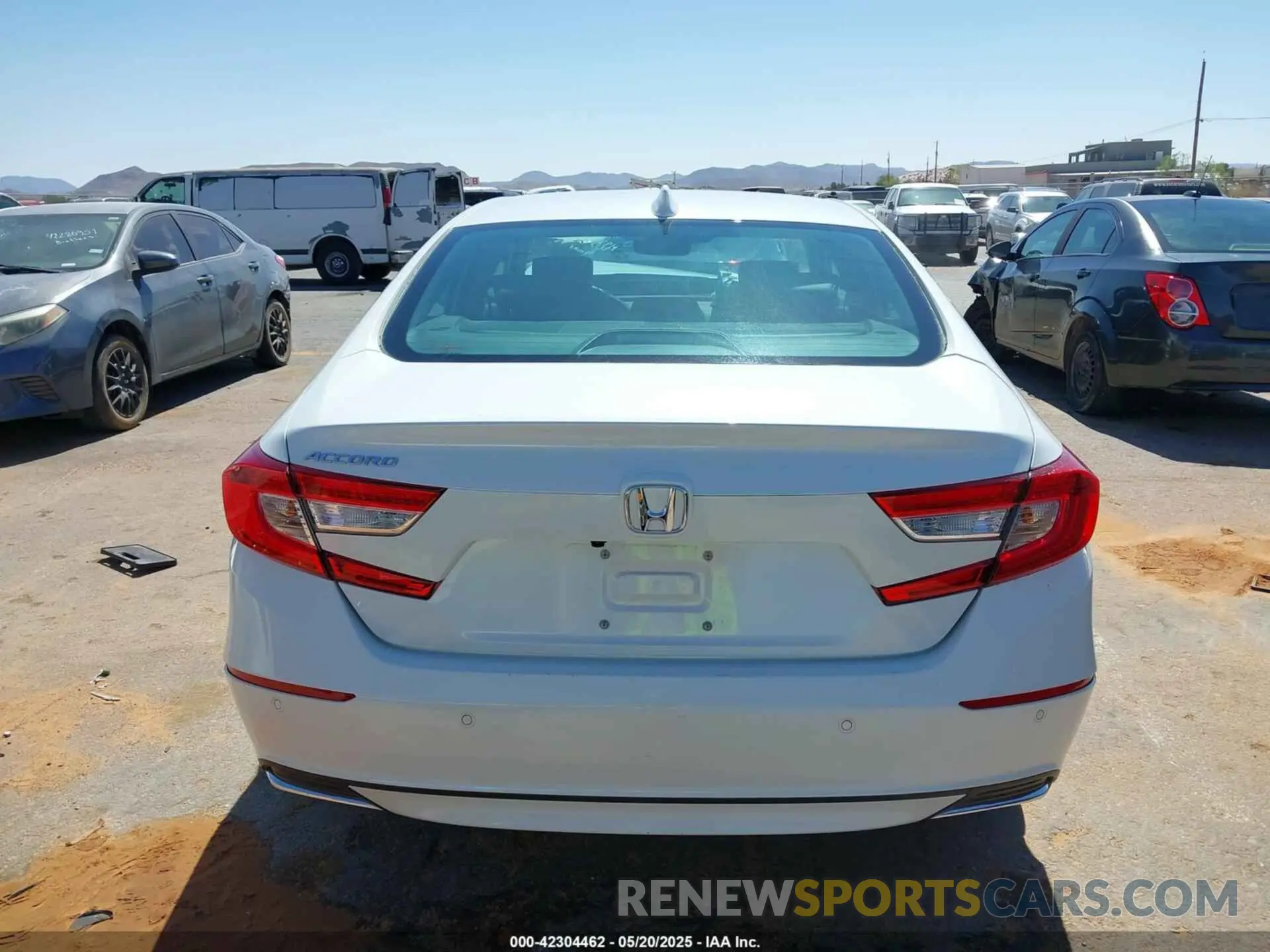 16 Photograph of a damaged car 1HGCV1F58MA041257 HONDA ACCORD 2021